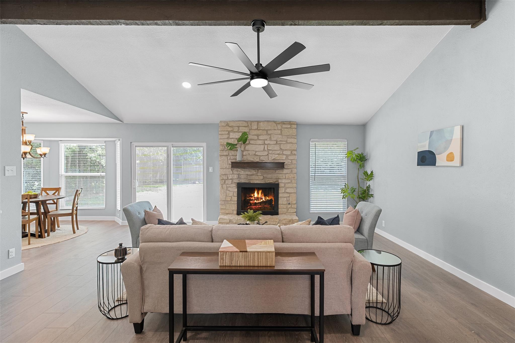 3915 Hillside Dr, Round Rock, TX 78681