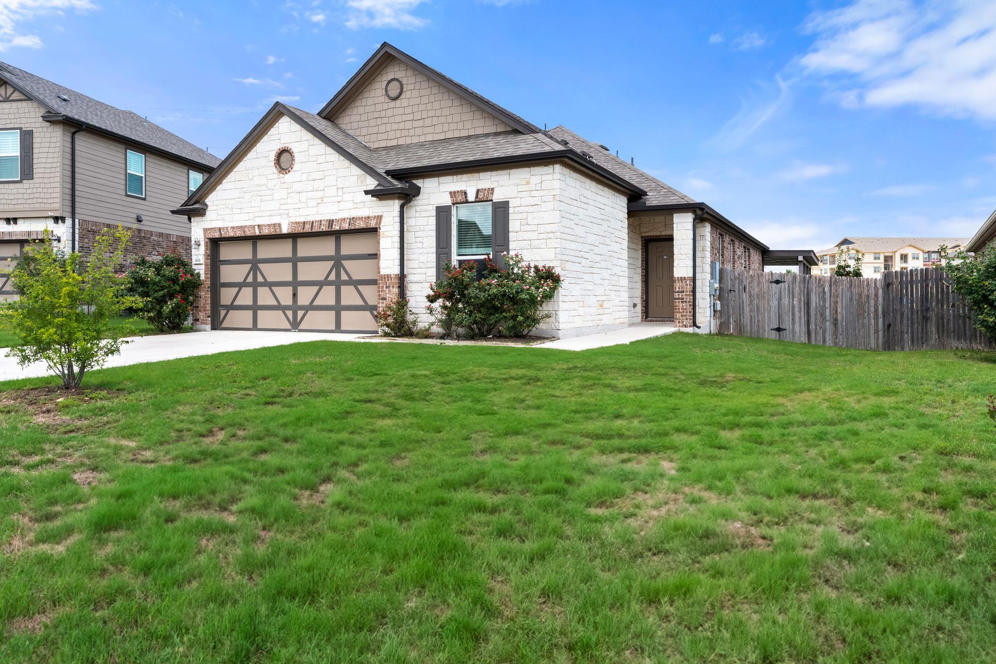 633 Weizenbock Ln, Austin, TX 78728