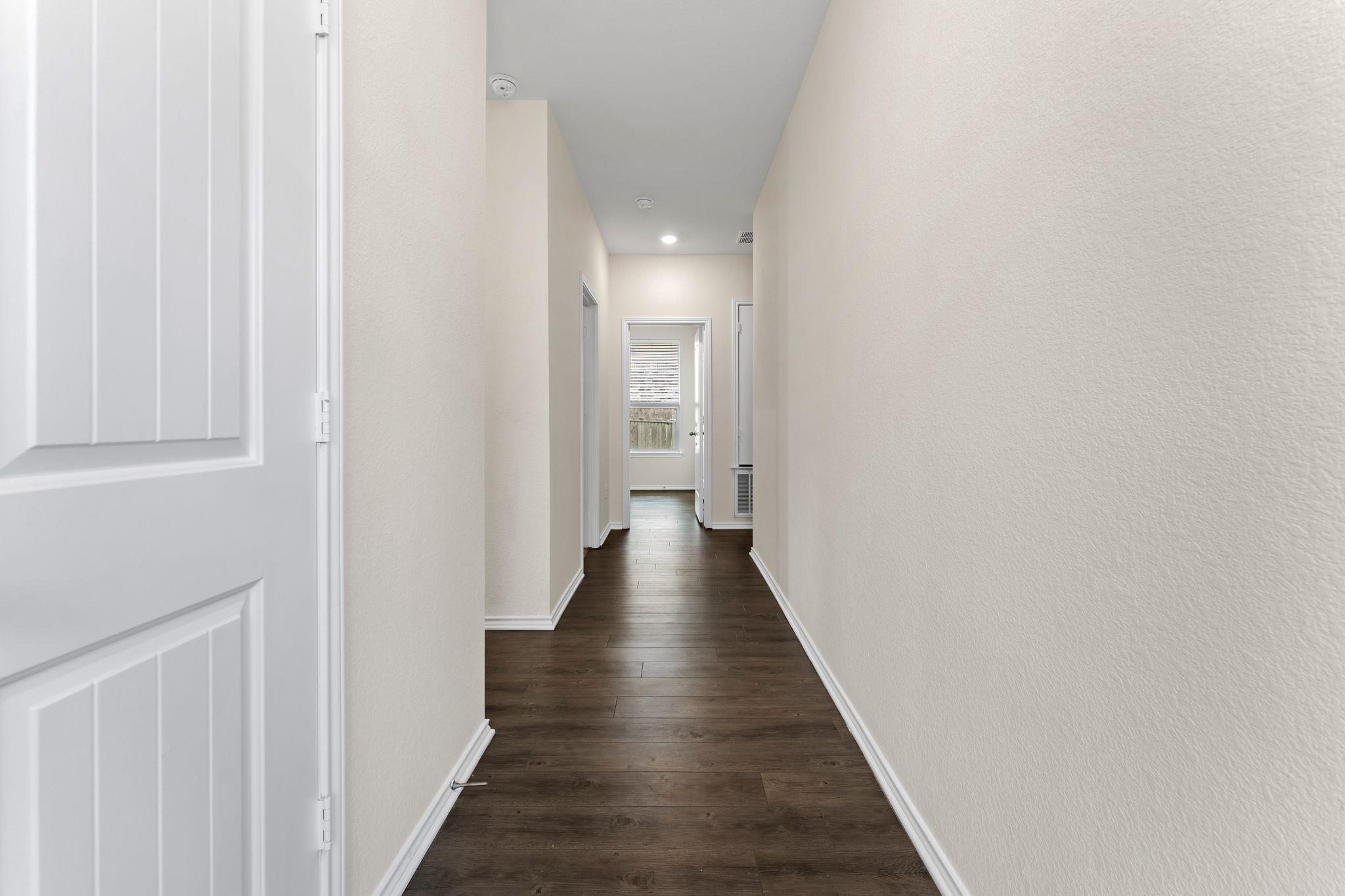 633 Weizenbock Ln, Austin, TX 78728
