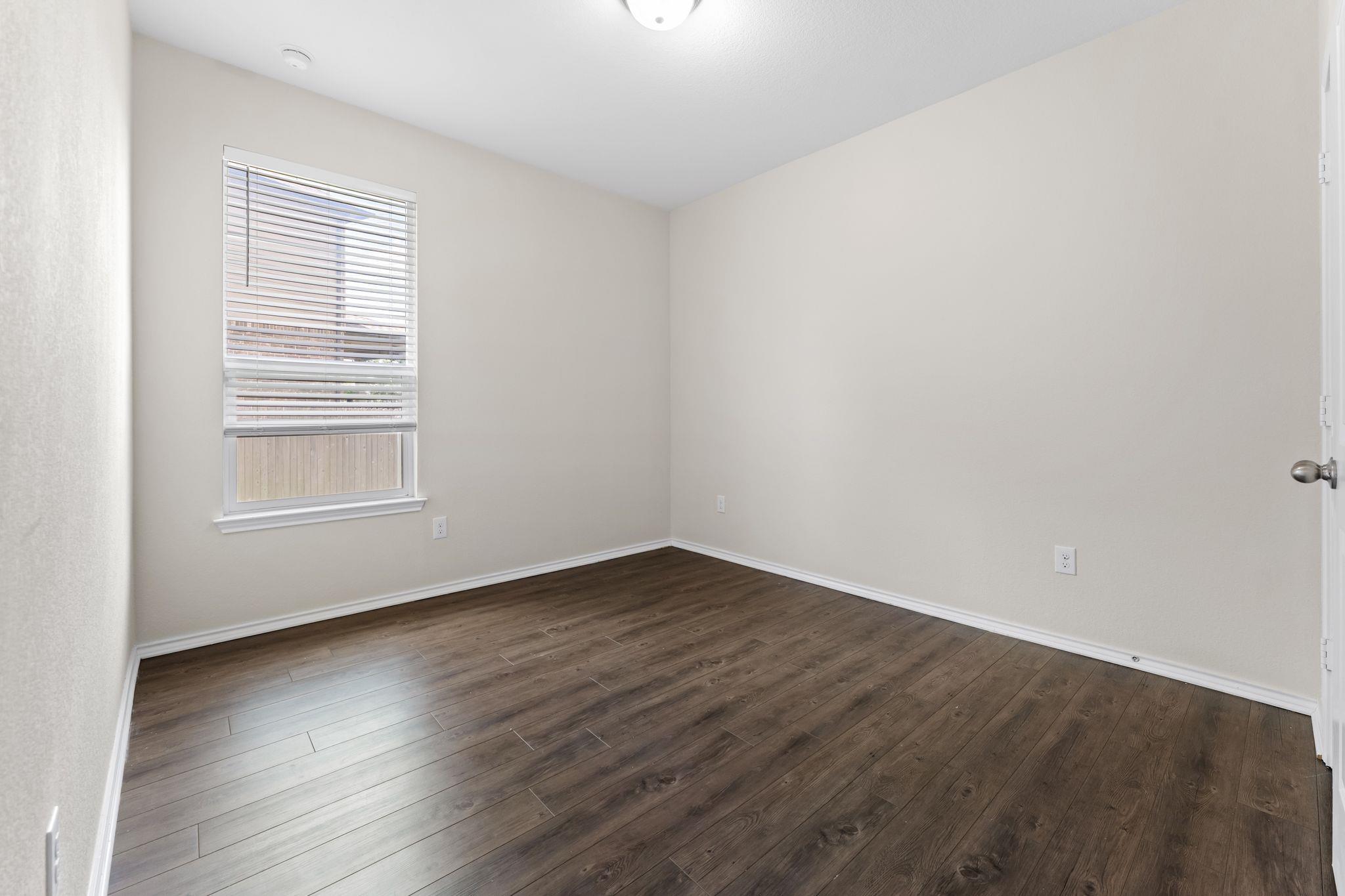 633 Weizenbock Ln, Austin, TX 78728