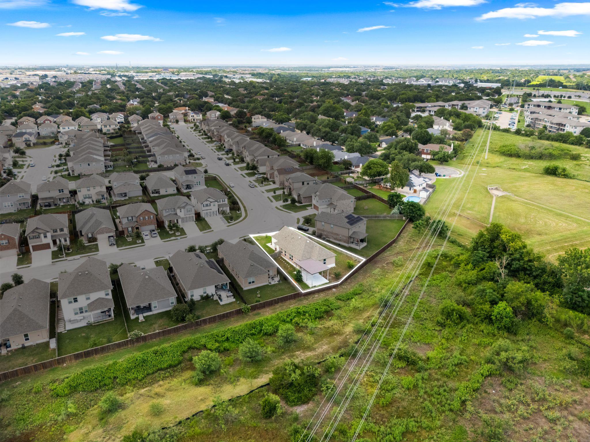 633 Weizenbock Ln, Austin, TX 78728