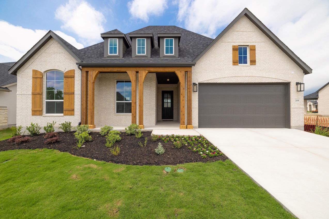 208 San Xavier St, Georgetown, TX 78633