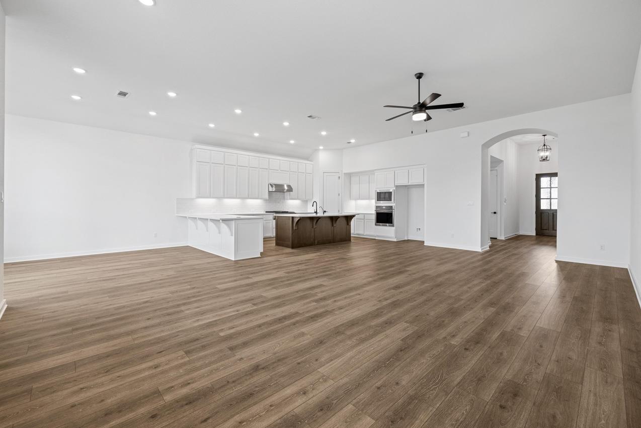 208 San Xavier St, Georgetown, TX 78633