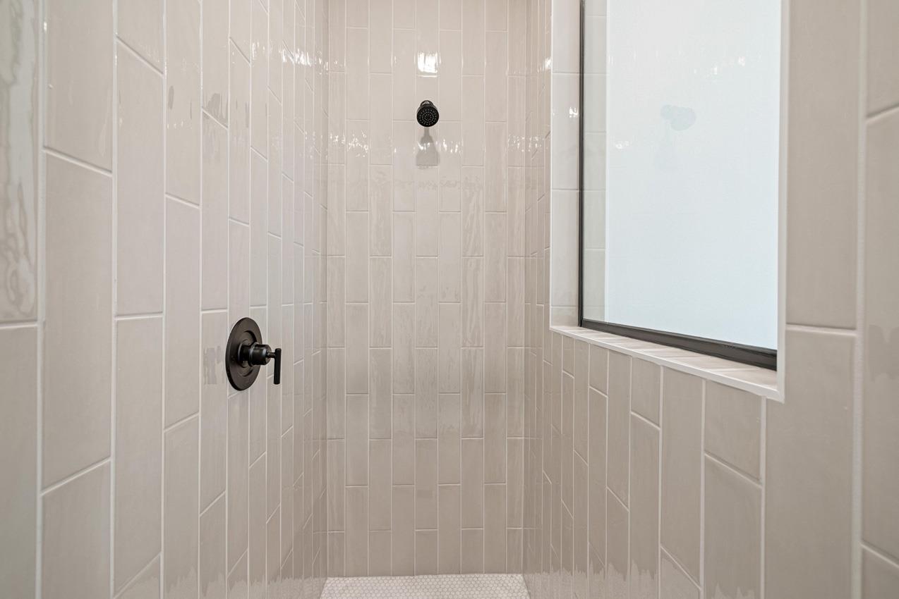 208 San Xavier St, Georgetown, TX 78633