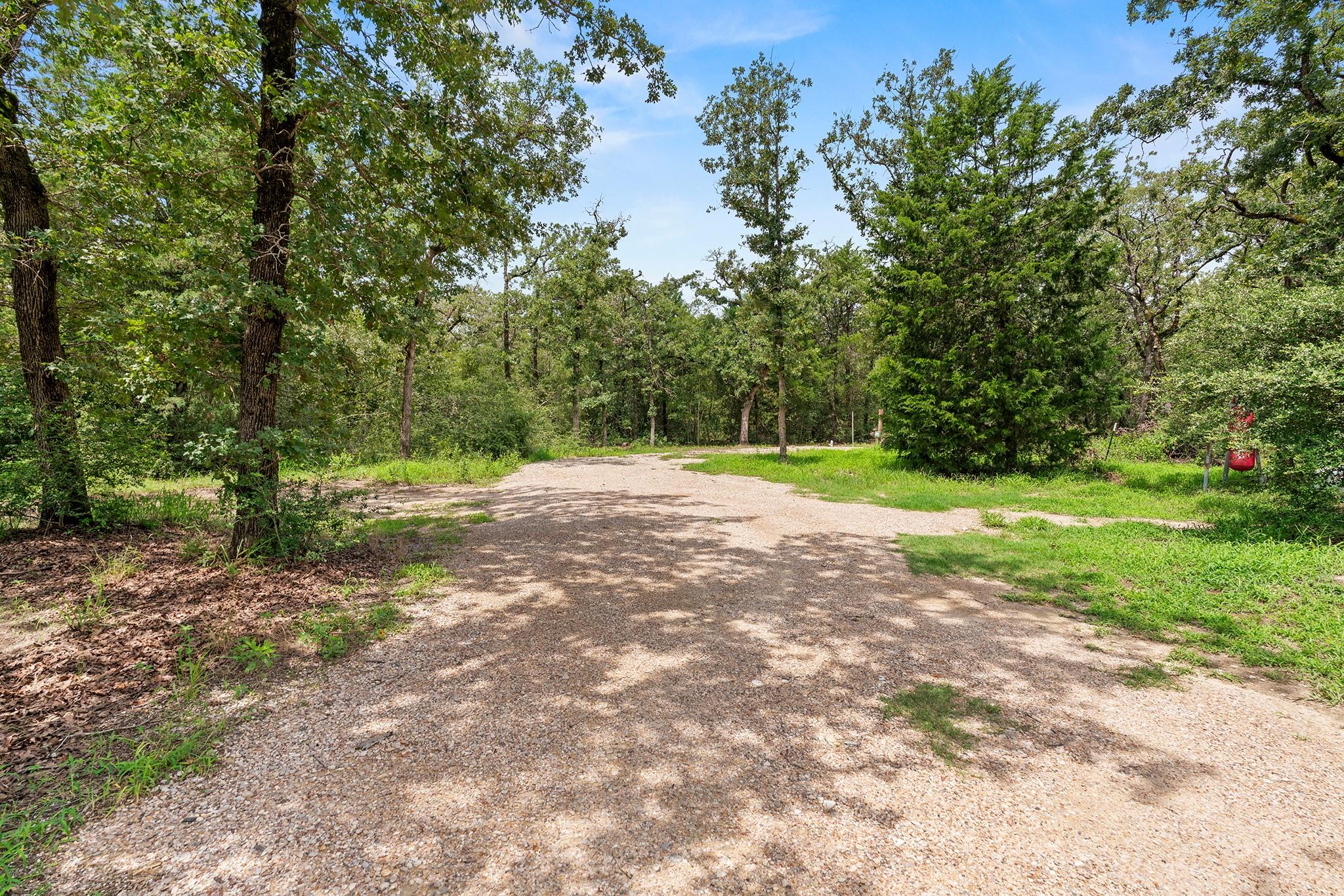 4500 County Road 448, Thorndale, TX 76577