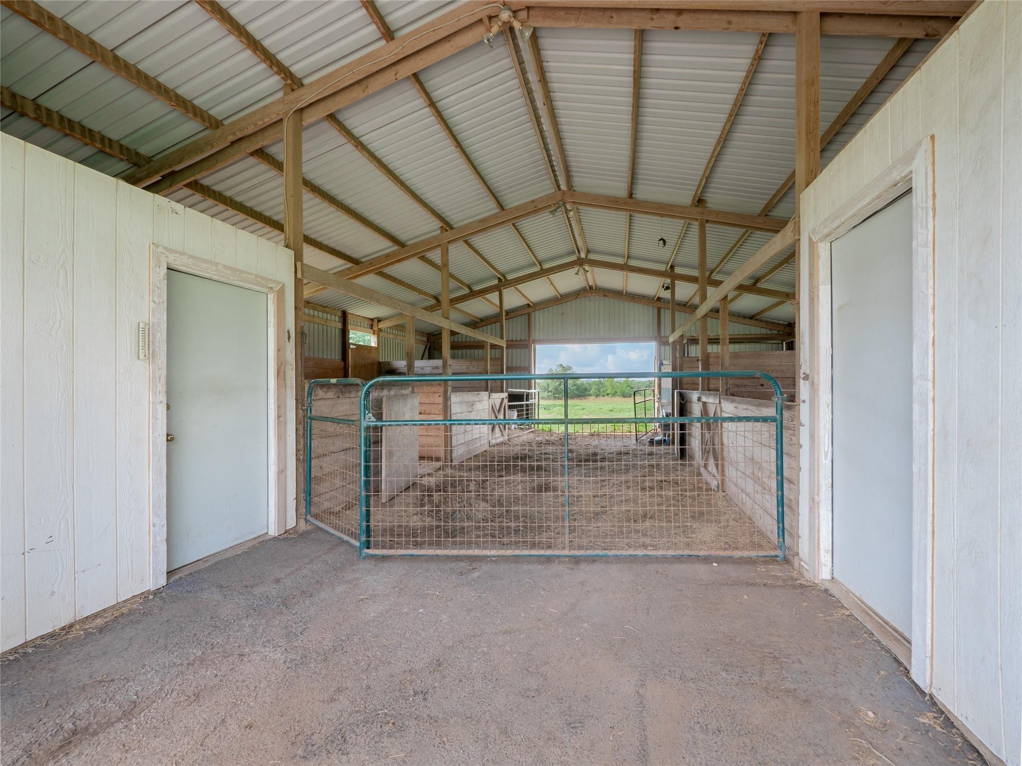 13503 & 13511 Carpenter Ln, Manchaca, TX 78652