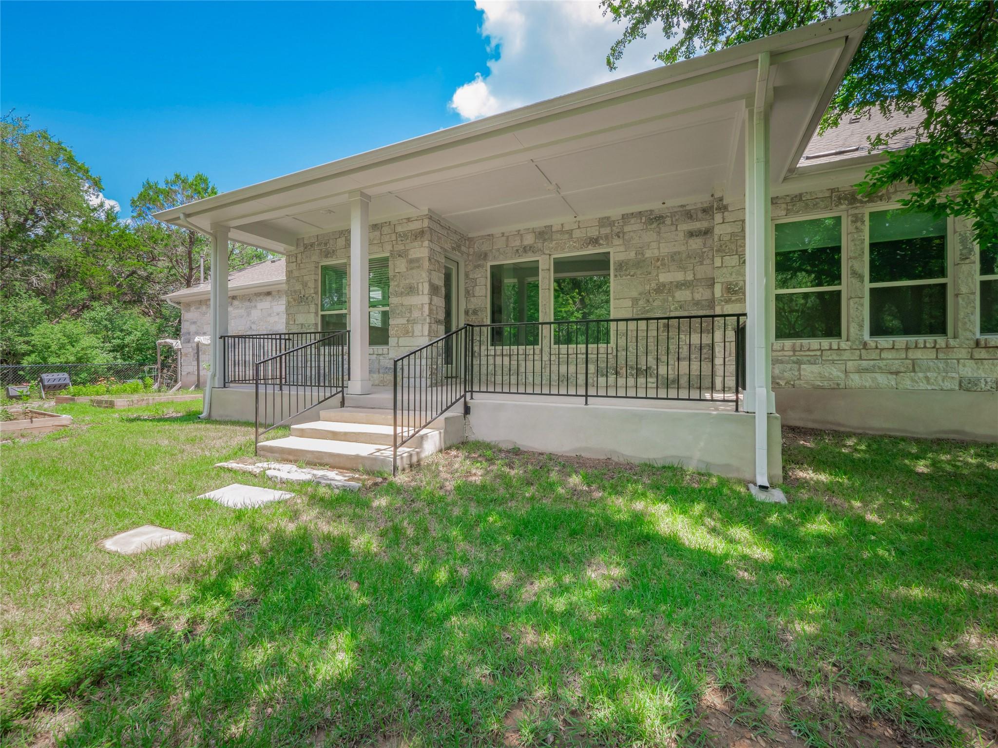 13503 & 13511 Carpenter Ln, Manchaca, TX 78652