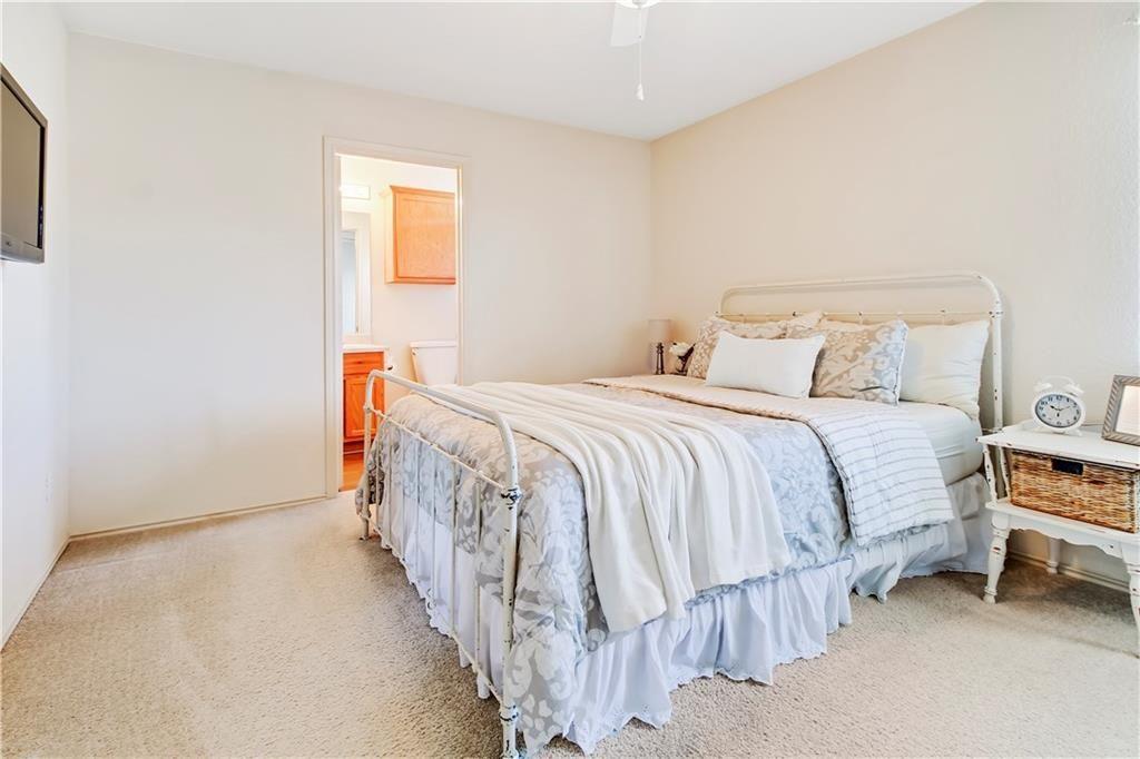 517 Sampson, Kyle, TX 78640