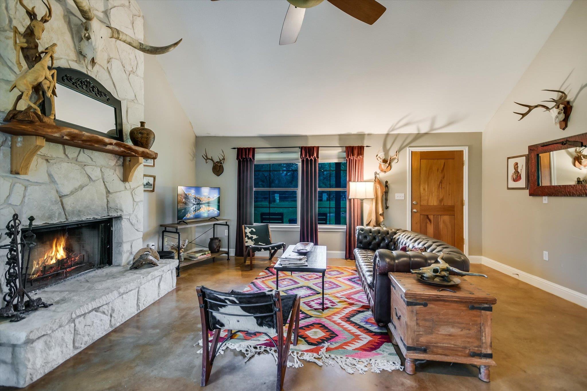 24205 State Highway 71 W, Spicewood, TX 78669