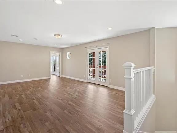 8508 Grandview Dr, Jonestown, TX 78645
