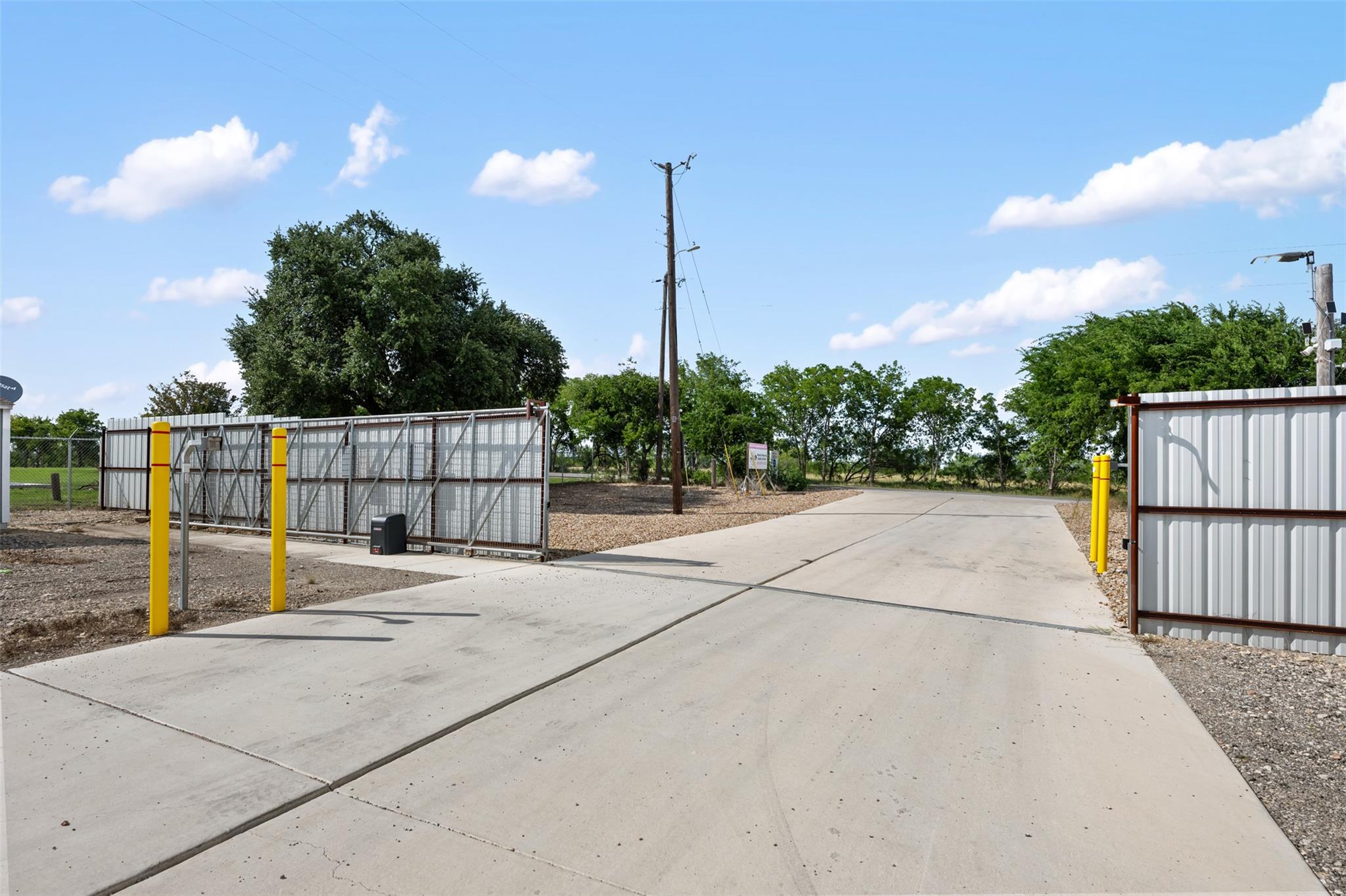 11528 Old Lockhart Rd, Buda, TX 78747