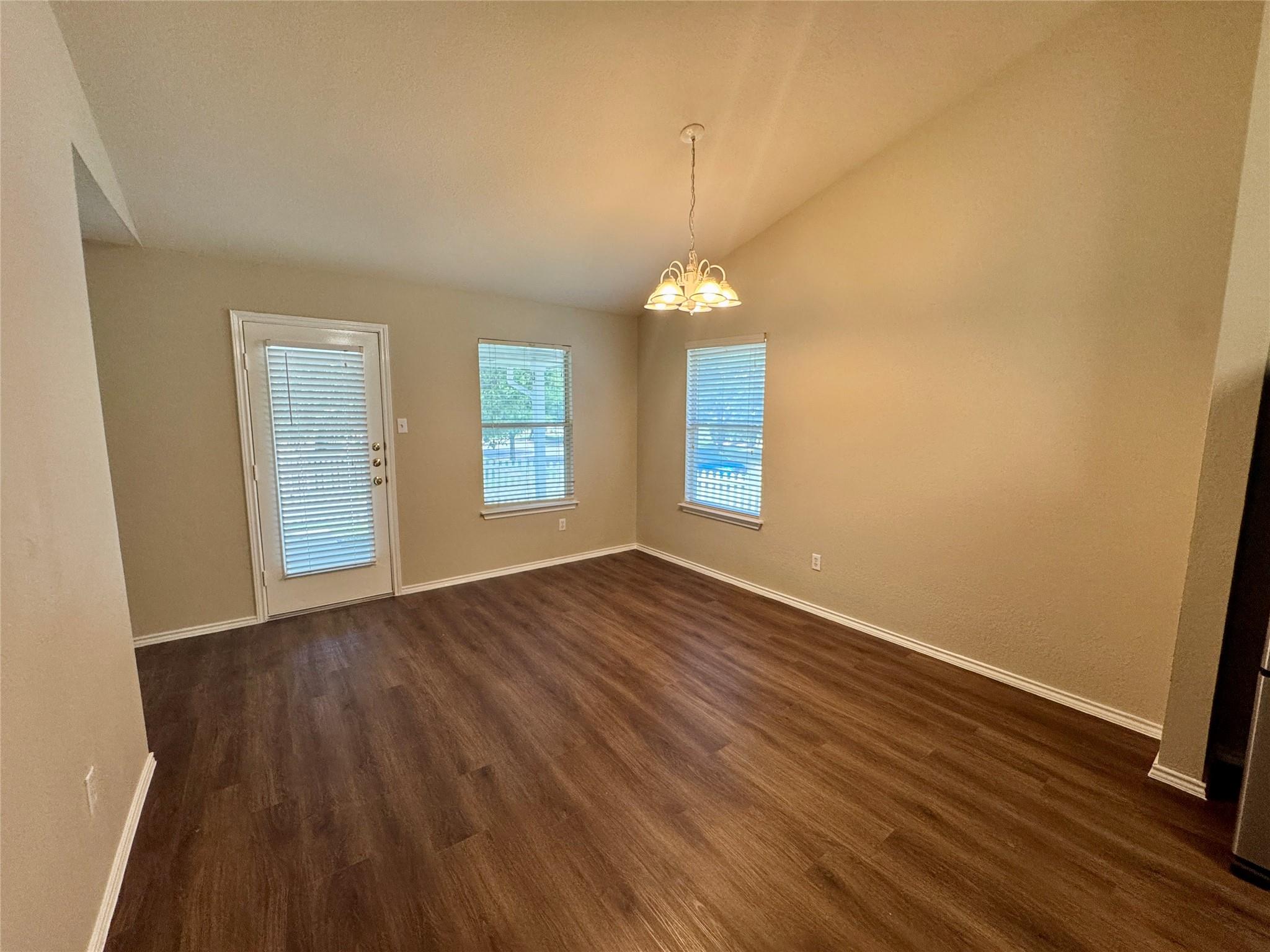 664 Hogan, Kyle, TX 78640
