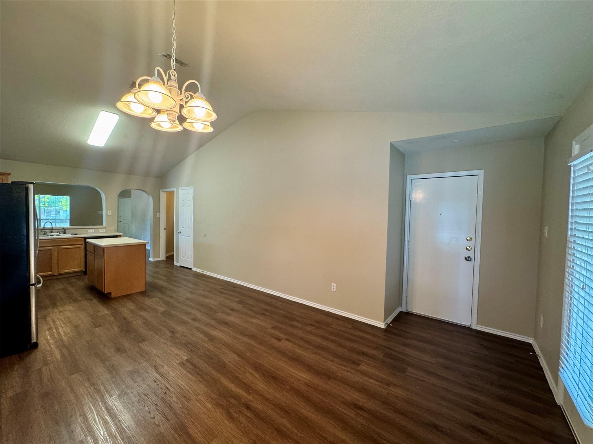 664 Hogan, Kyle, TX 78640