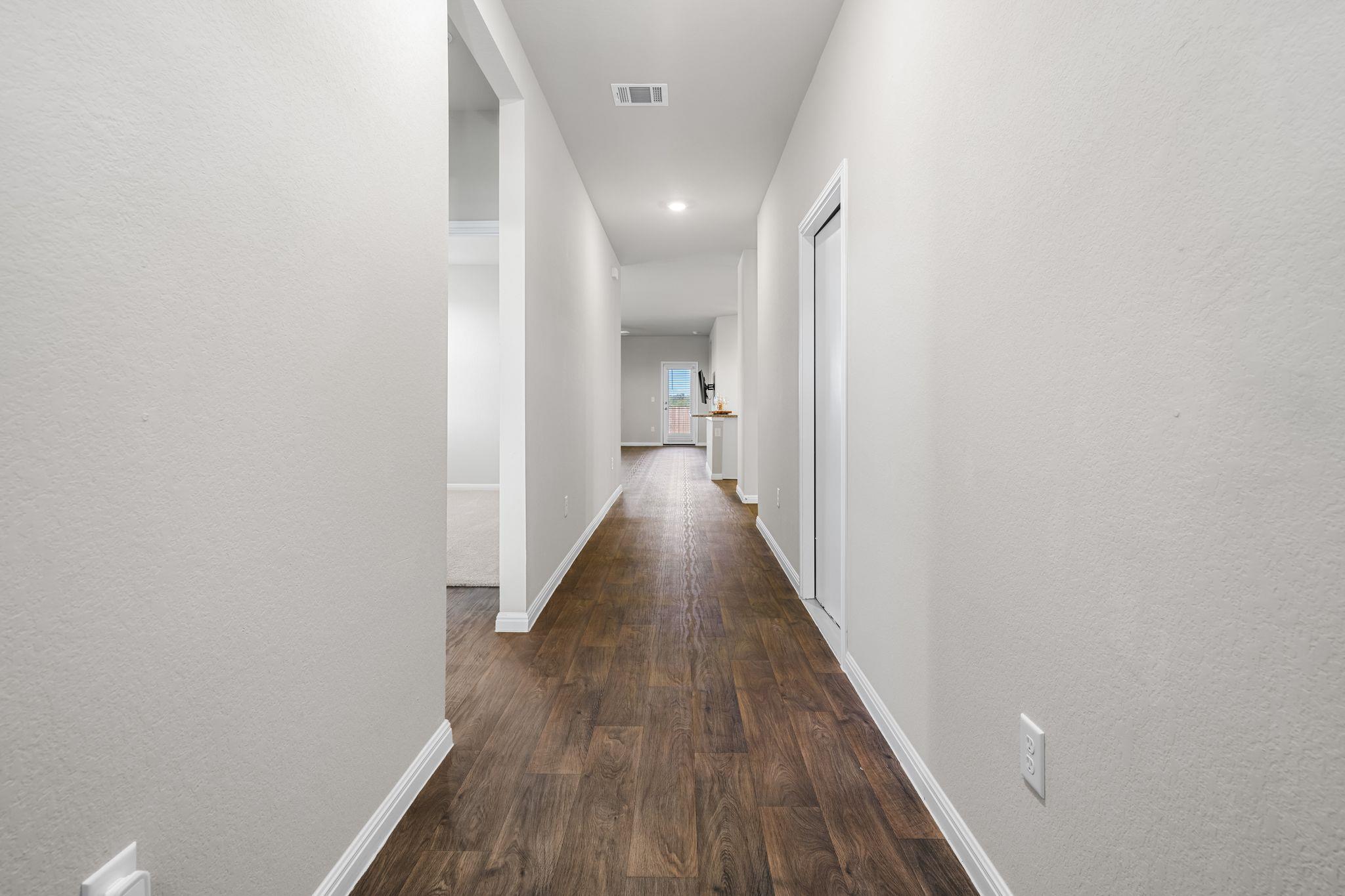 208 Bunting Ln, Bertram, TX 78605