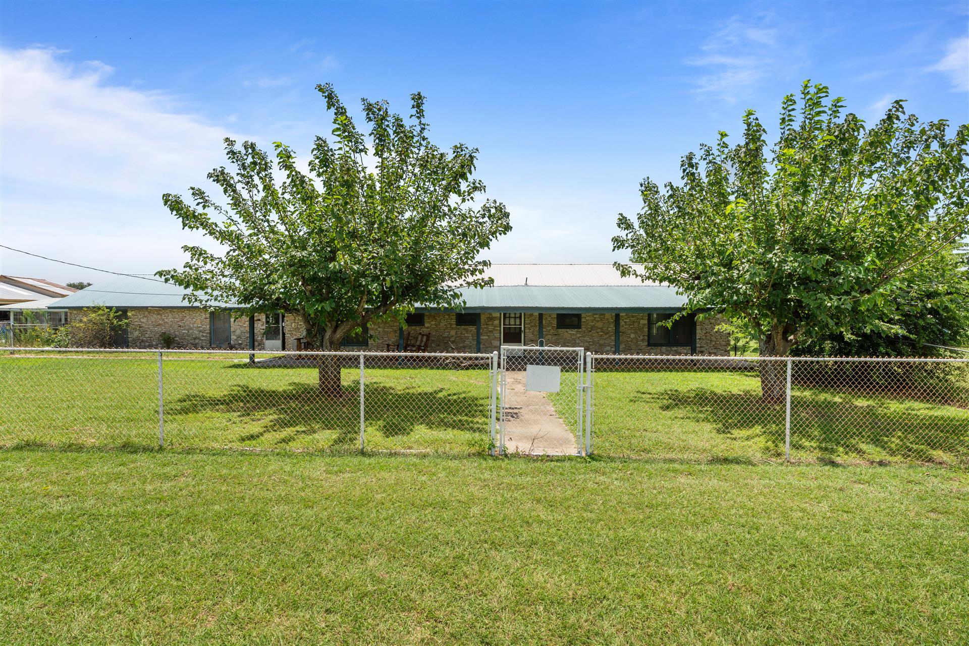 7 Tammy Ln, Round Rock, TX 78665