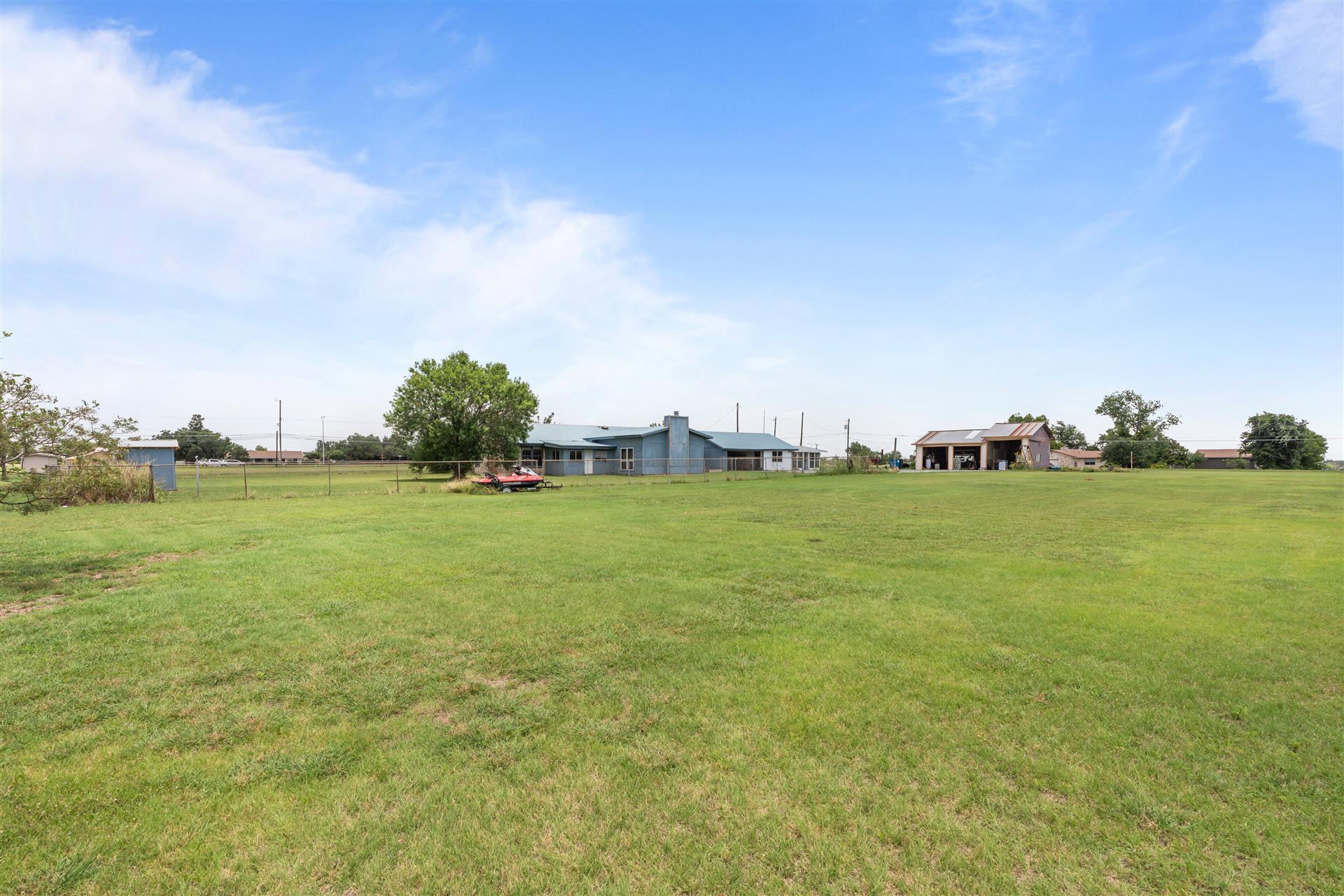 7 Tammy Ln, Round Rock, TX 78665