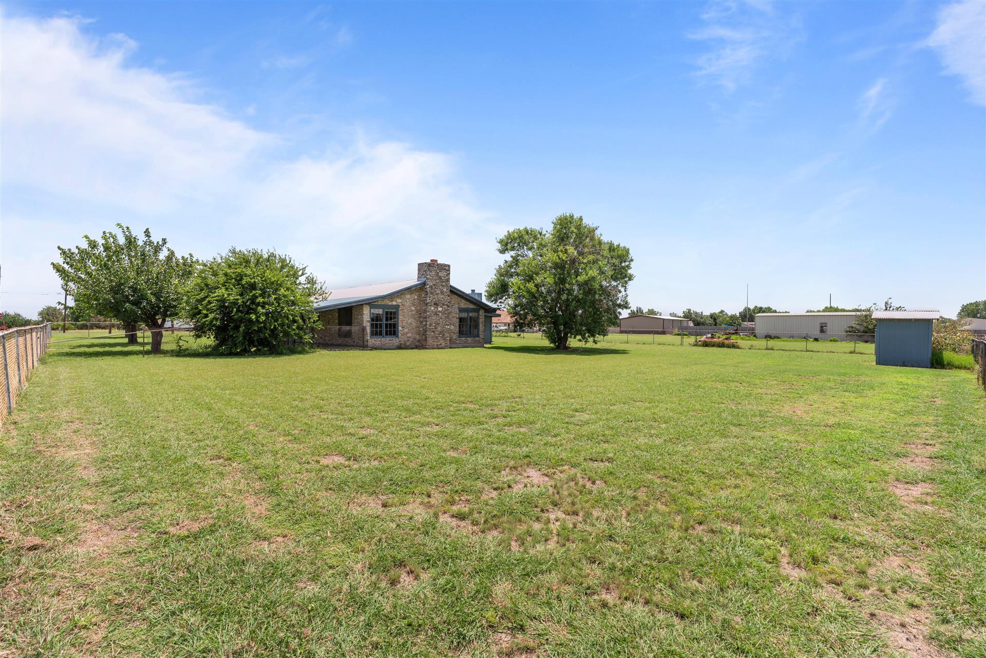 7 Tammy Ln, Round Rock, TX 78665