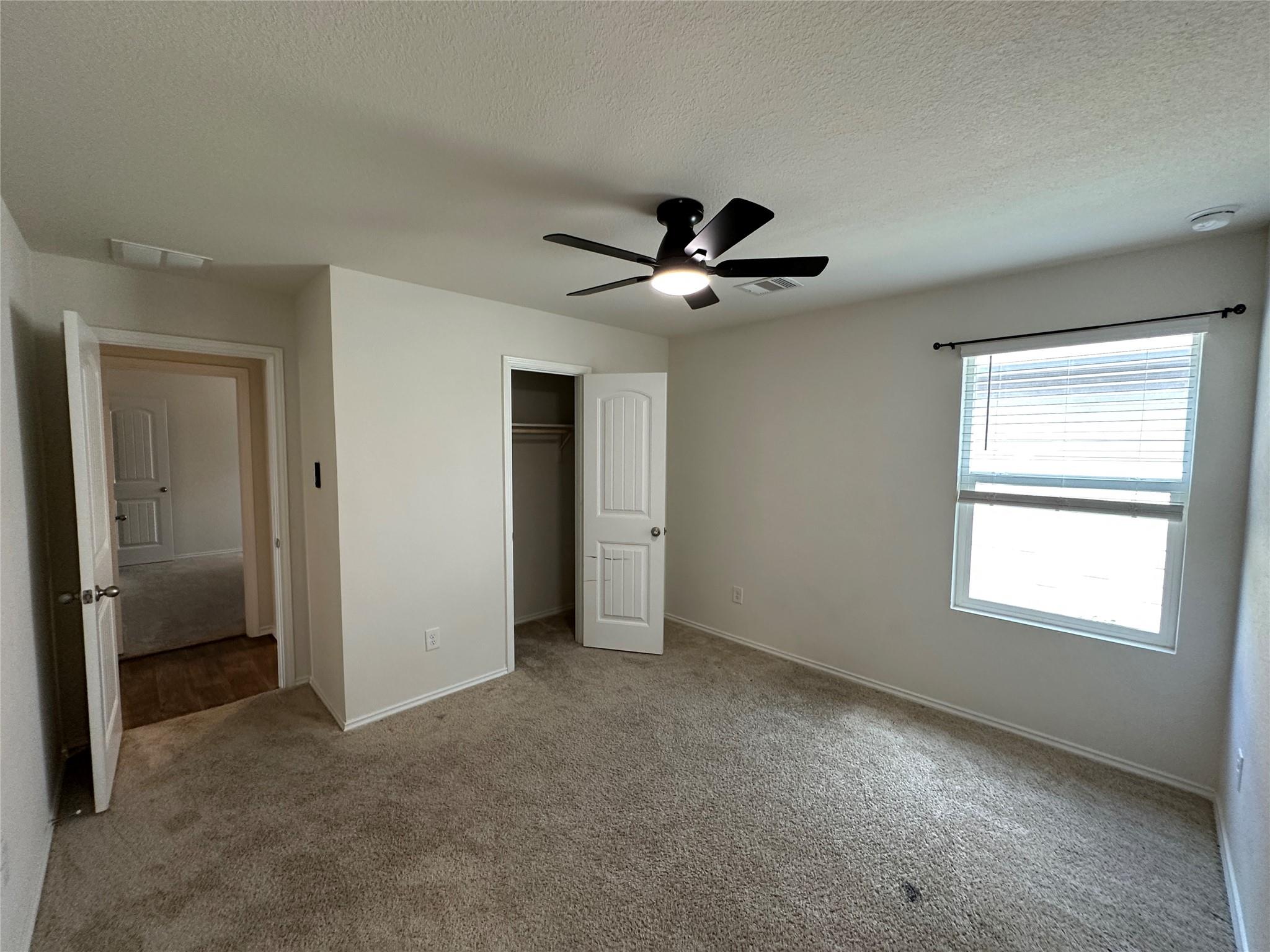 332 Harvest Creek Dr, Kyle, TX 78640