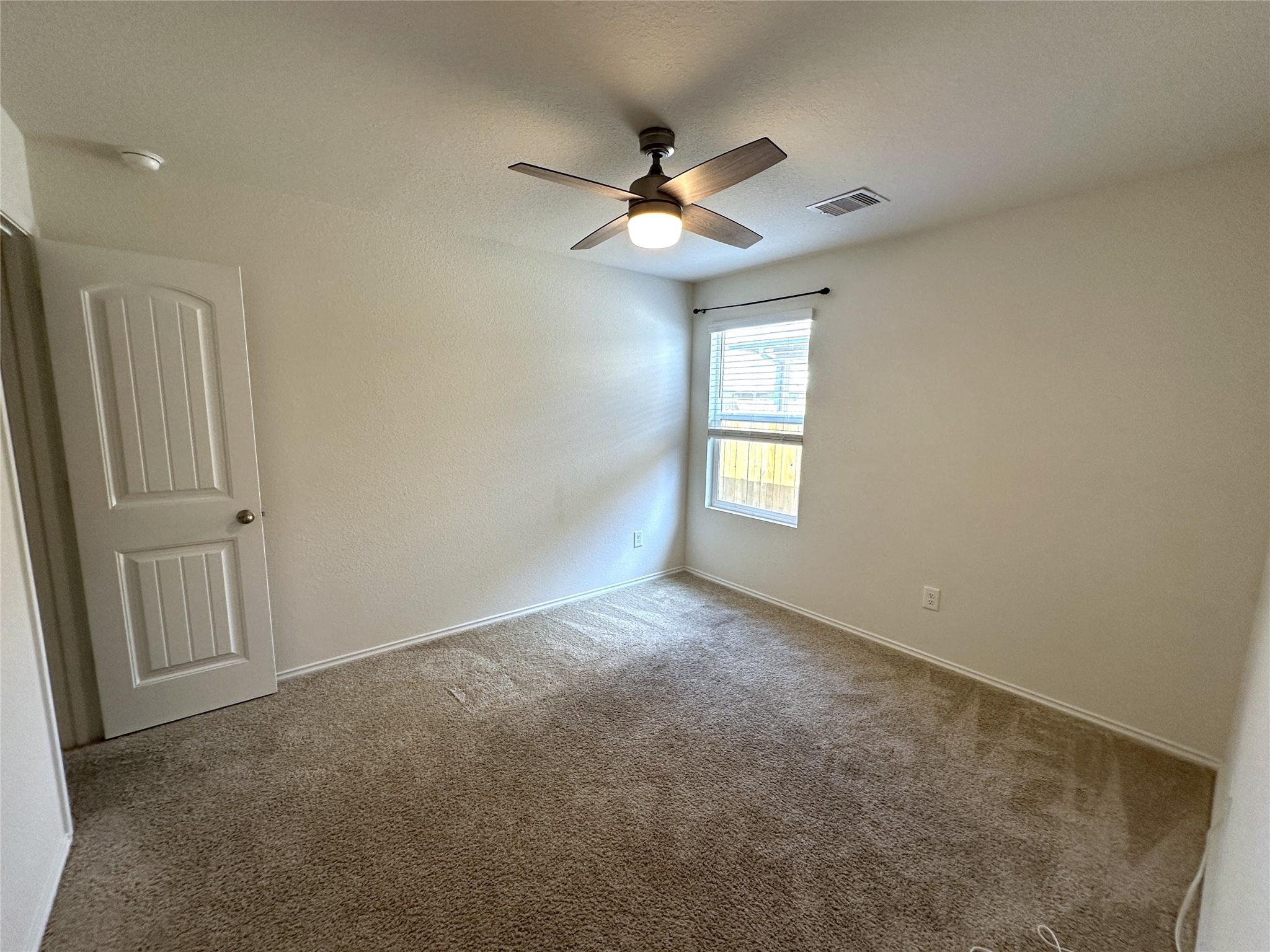 332 Harvest Creek Dr, Kyle, TX 78640