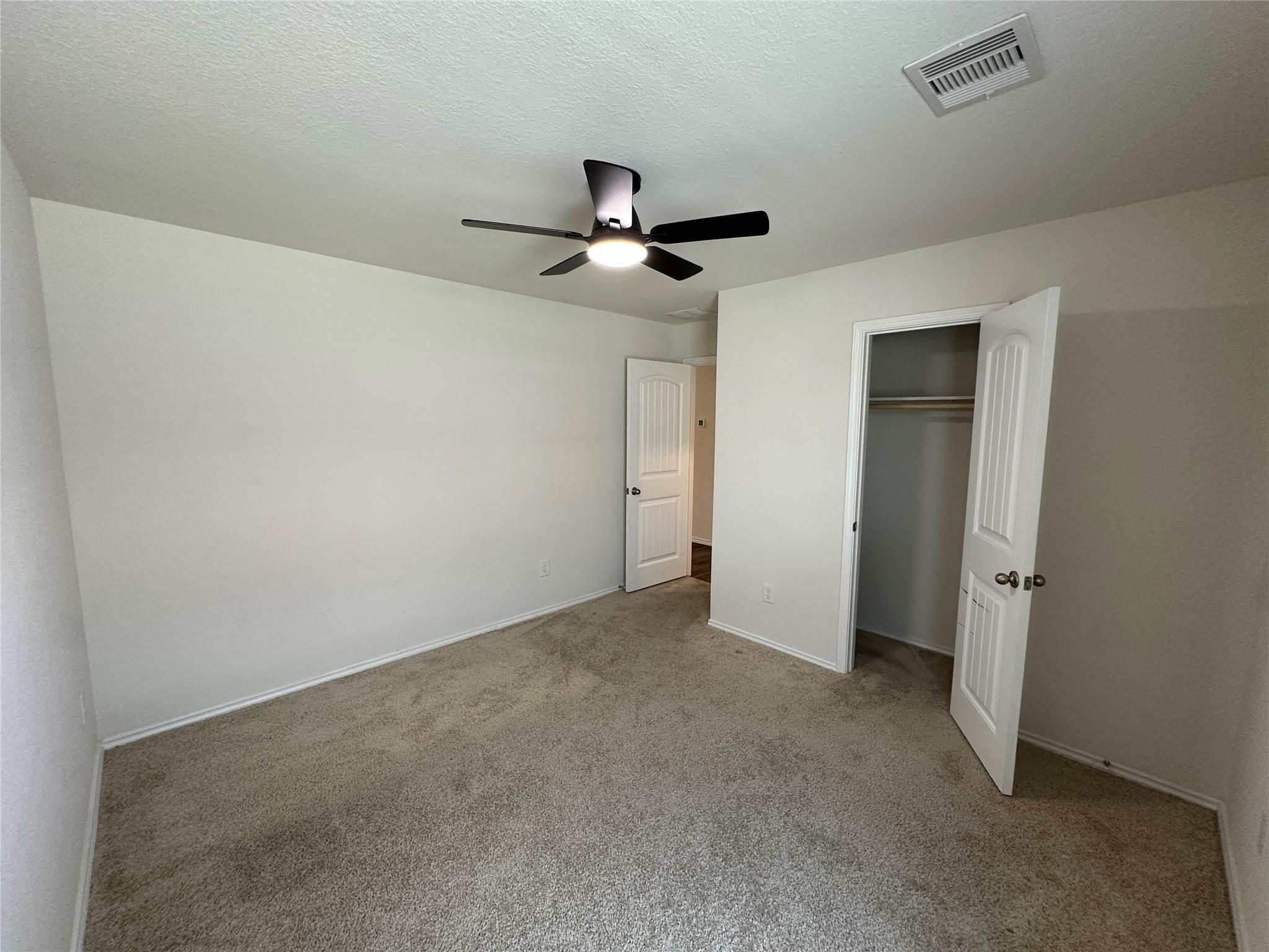332 Harvest Creek Dr, Kyle, TX 78640