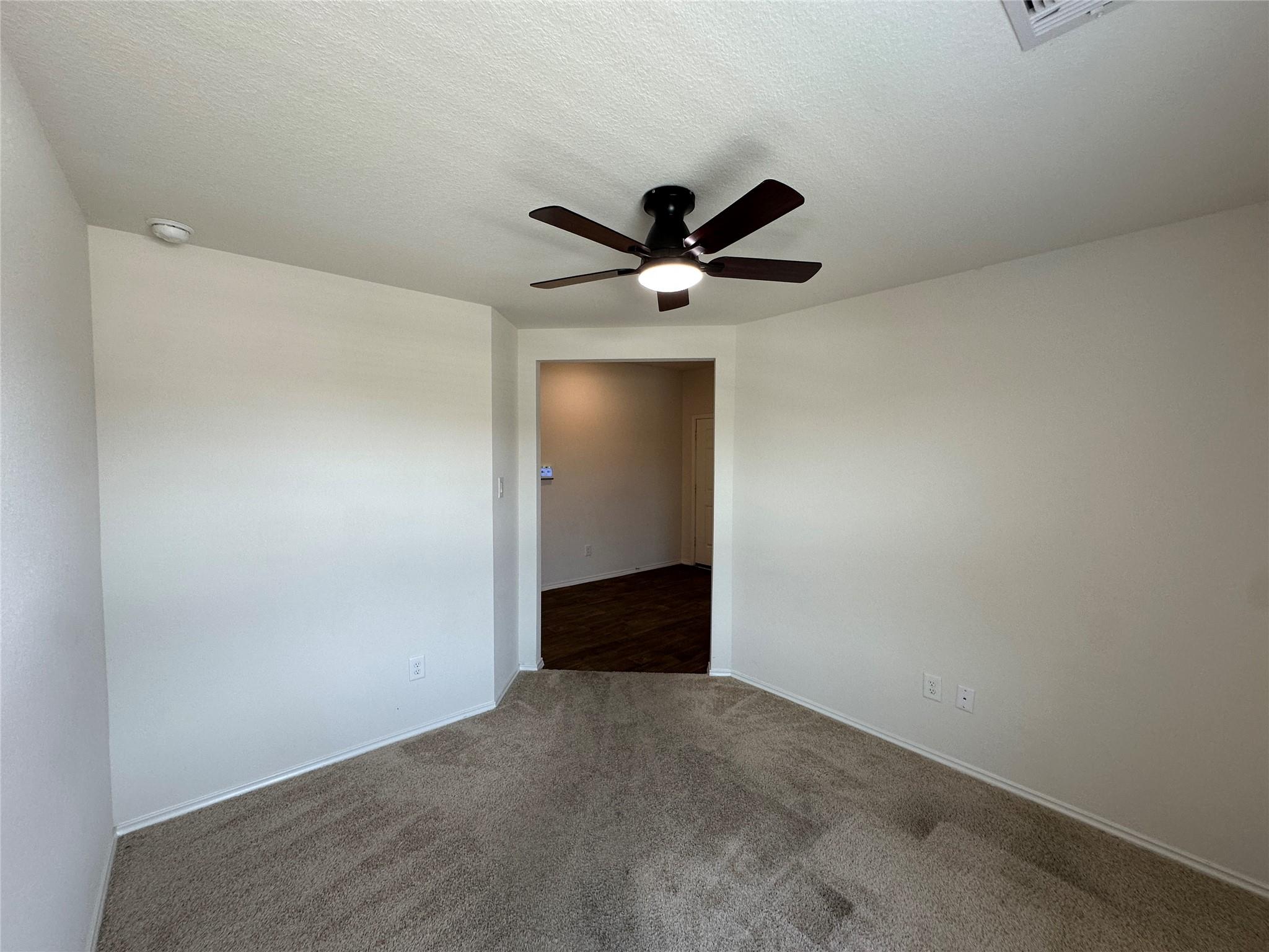 332 Harvest Creek Dr, Kyle, TX 78640