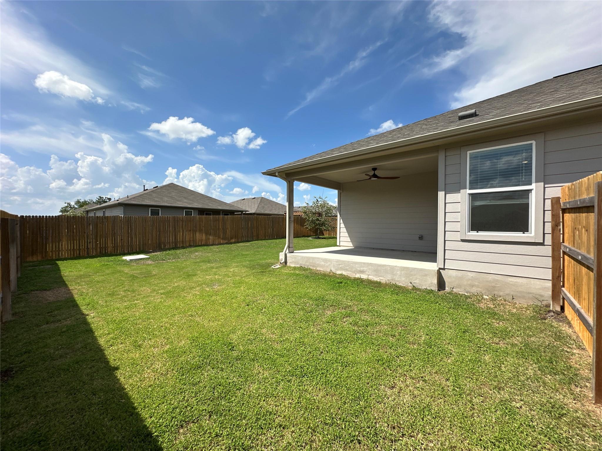 332 Harvest Creek Dr, Kyle, TX 78640