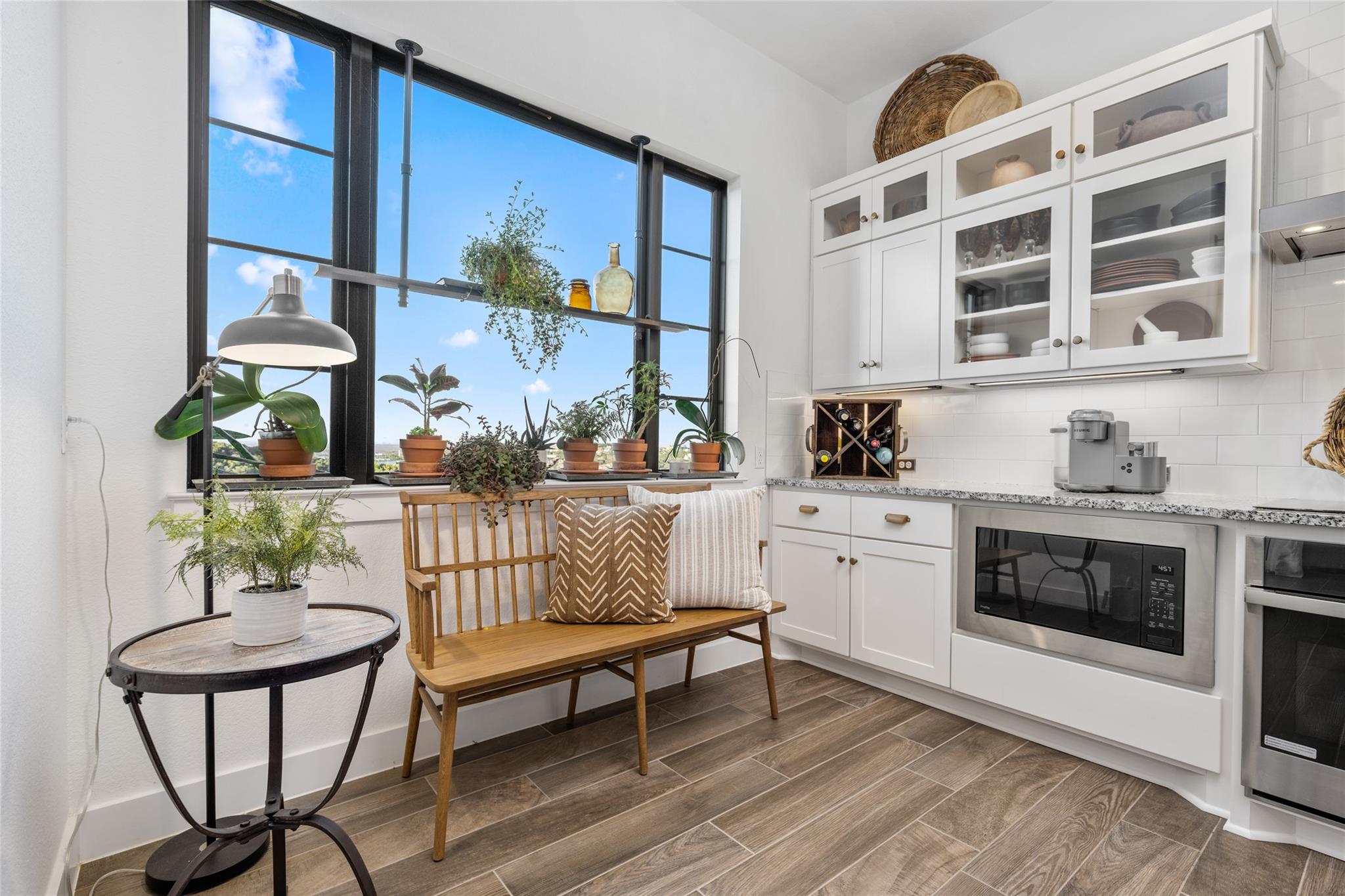 211 Honey Creek #6 Ct, Austin, TX 78738
