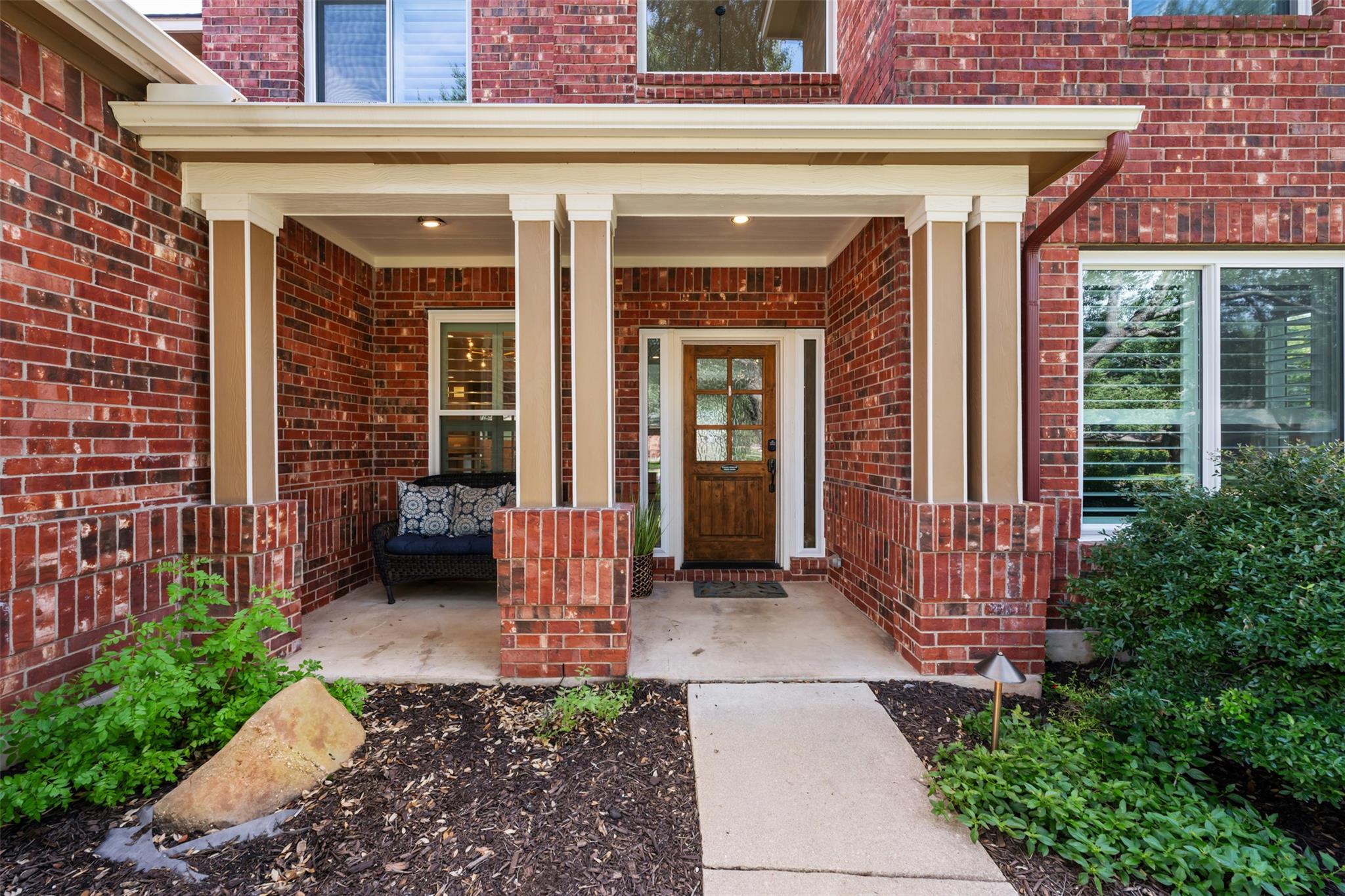 2801 Bluejay Dr, Cedar Park, TX 78613