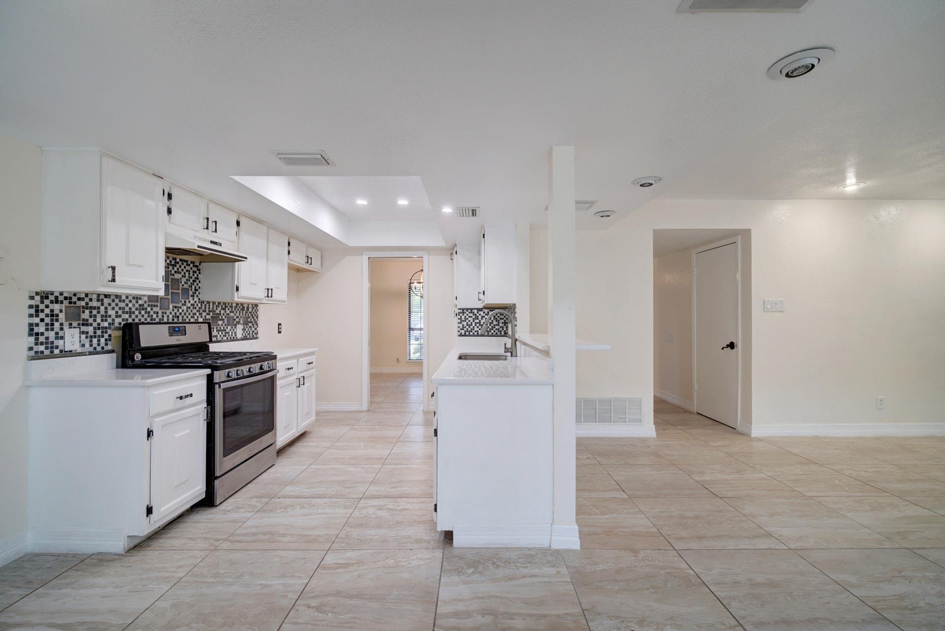 10509 Doering Ln, Austin, TX 78750