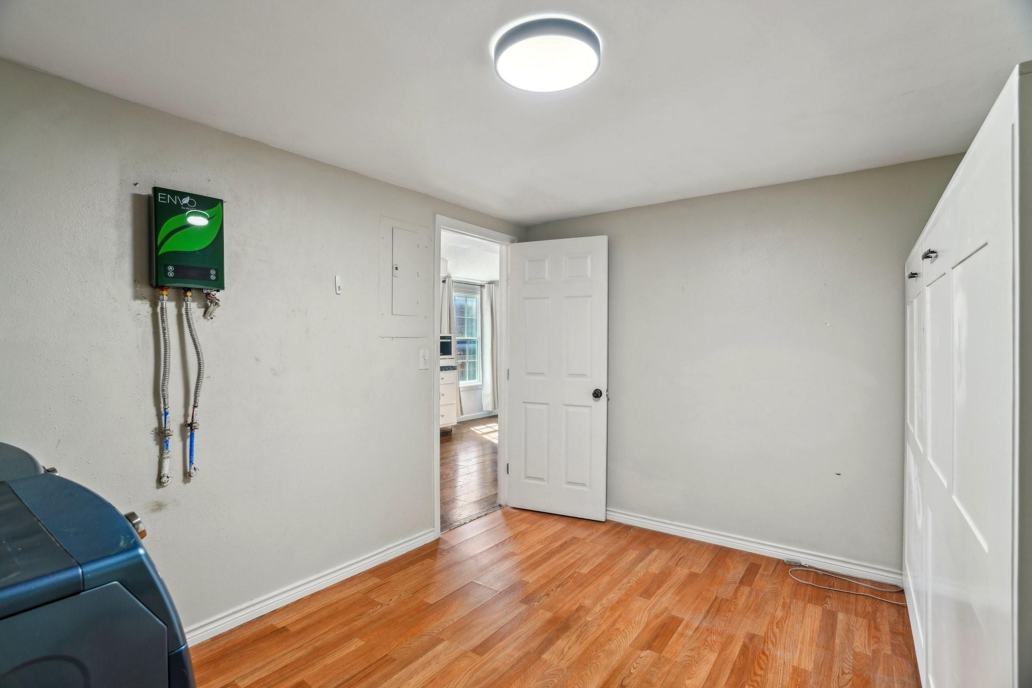 299 Valley View St, Canyon Lake, TX 78133