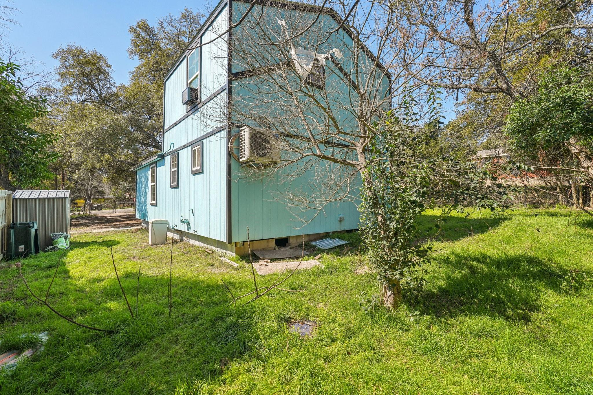 299 Valley View St, Canyon Lake, TX 78133