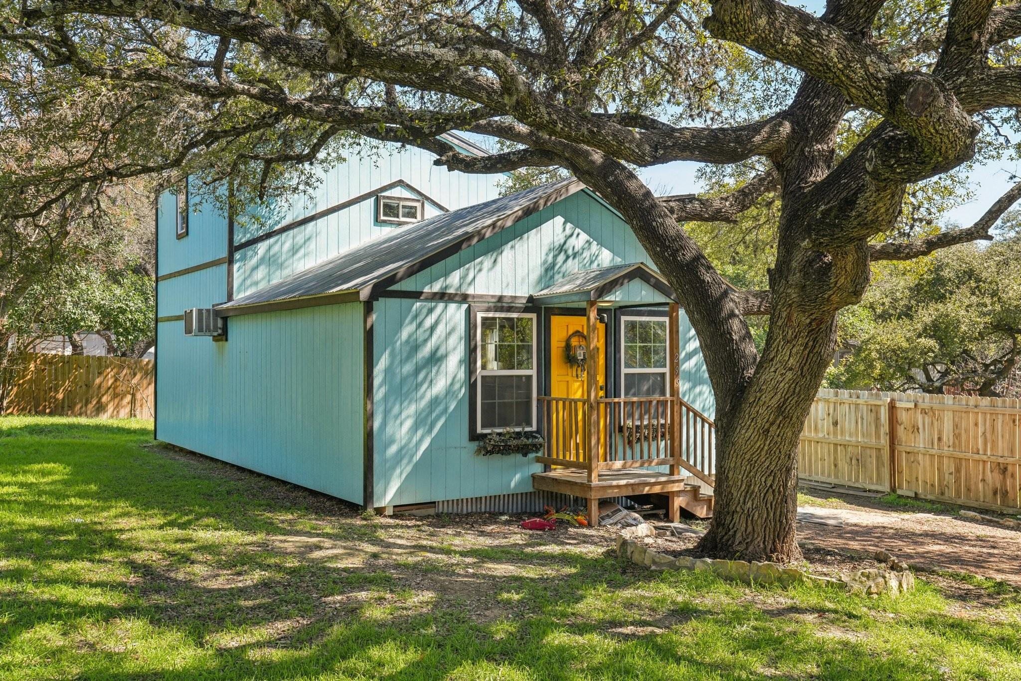 299 Valley View St, Canyon Lake, TX 78133