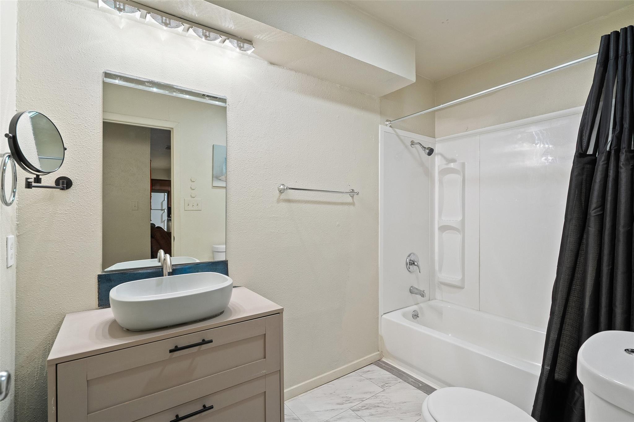 2503 Parker Ln # A & B, Austin, TX 78741