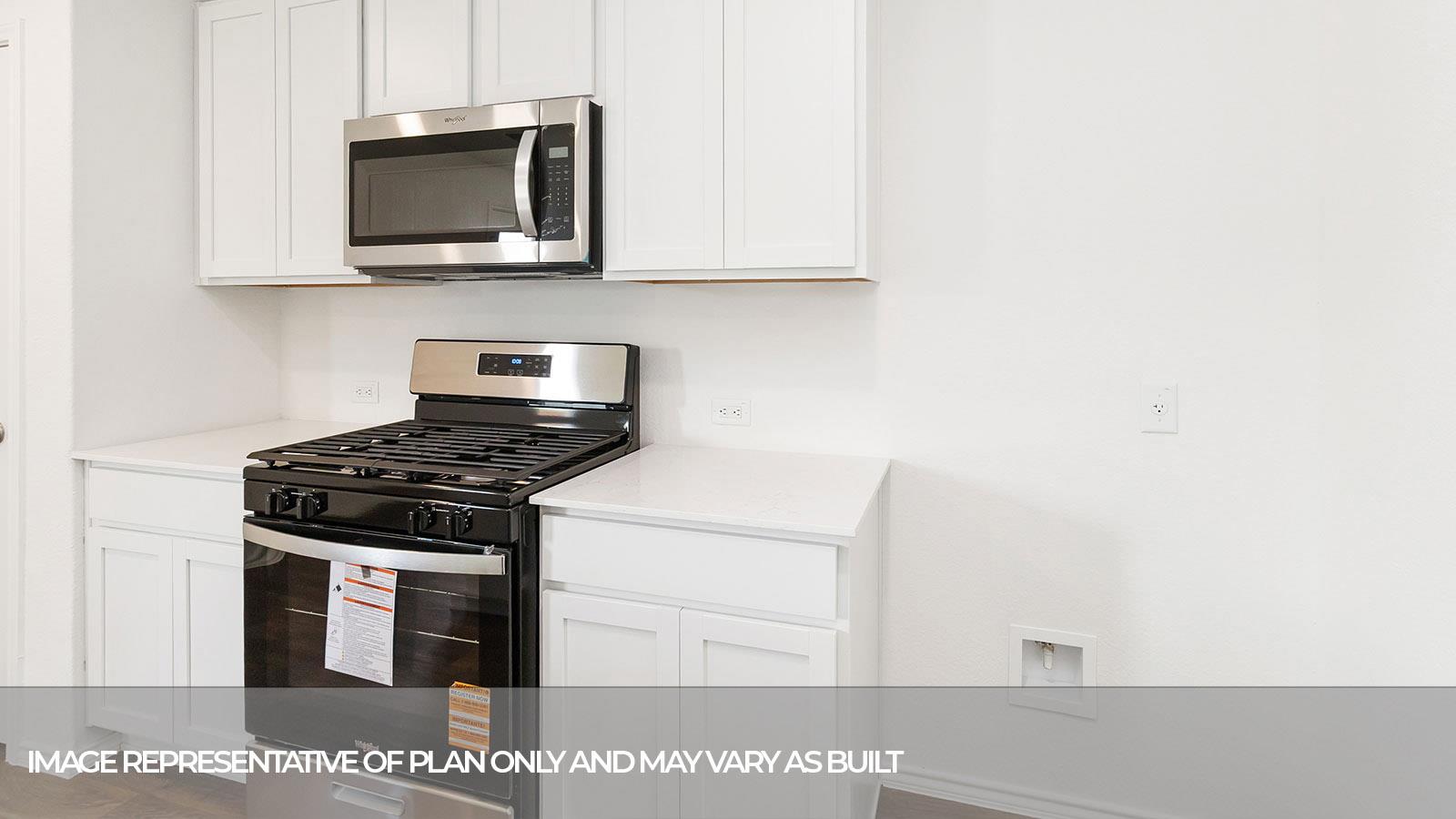 2203 LIONHEART Dr, Luling, TX 78648