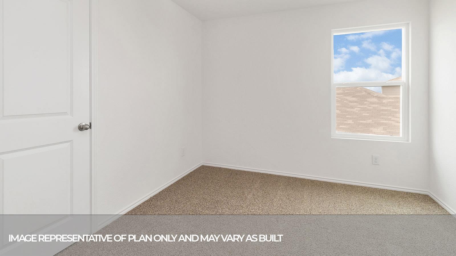 2203 LIONHEART Dr, Luling, TX 78648