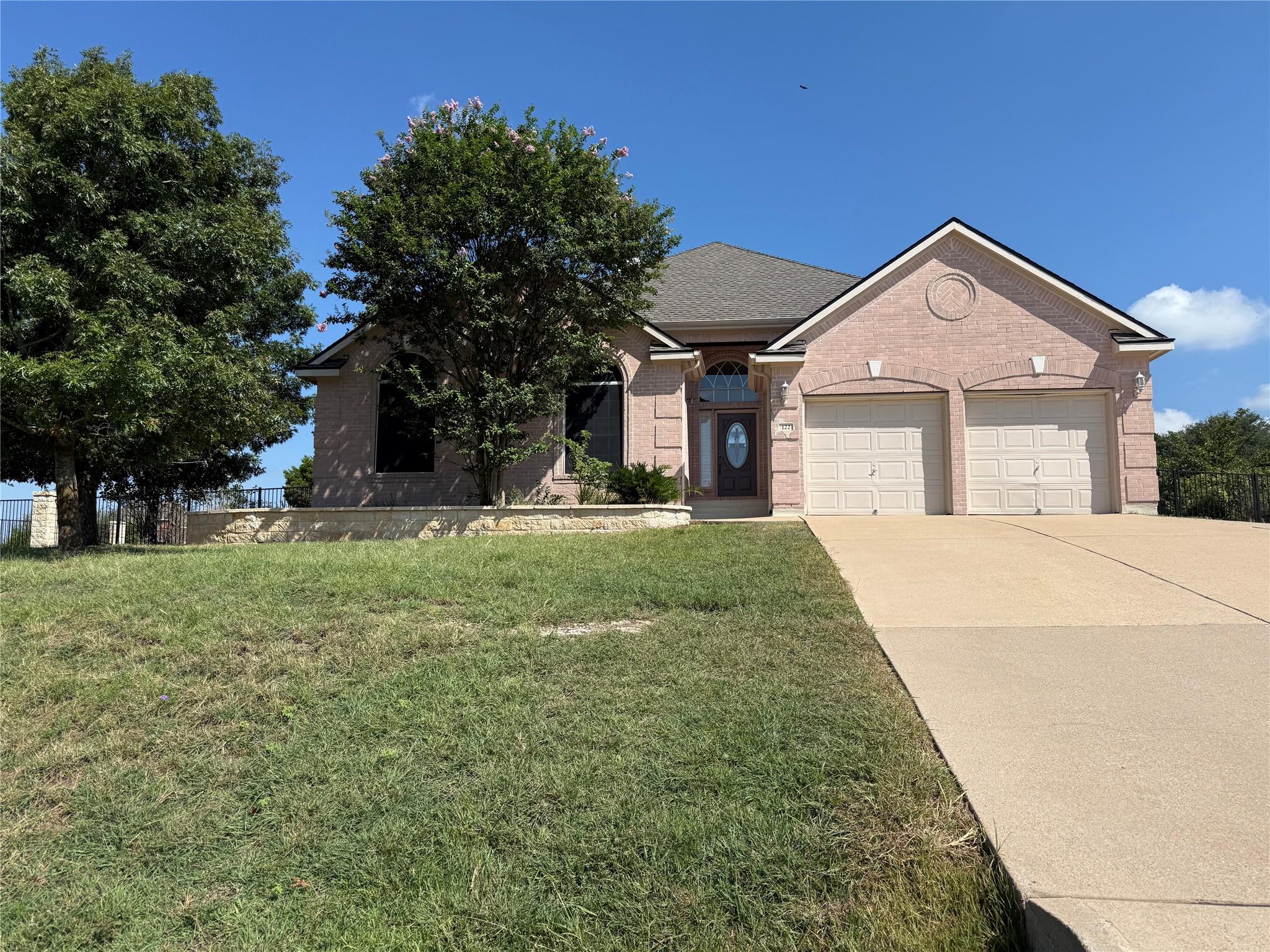 122 Catfish Cv, Dripping Springs, TX 78620