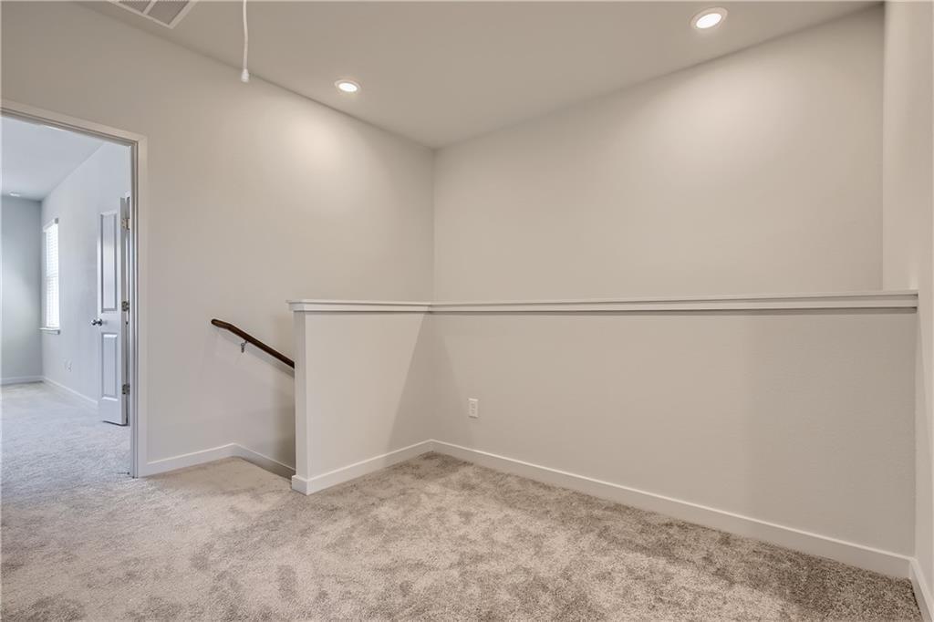 605 W South St # 41, Leander, TX 78641