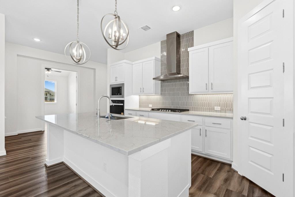 4412 College Square Dr, Round Rock, TX 78665