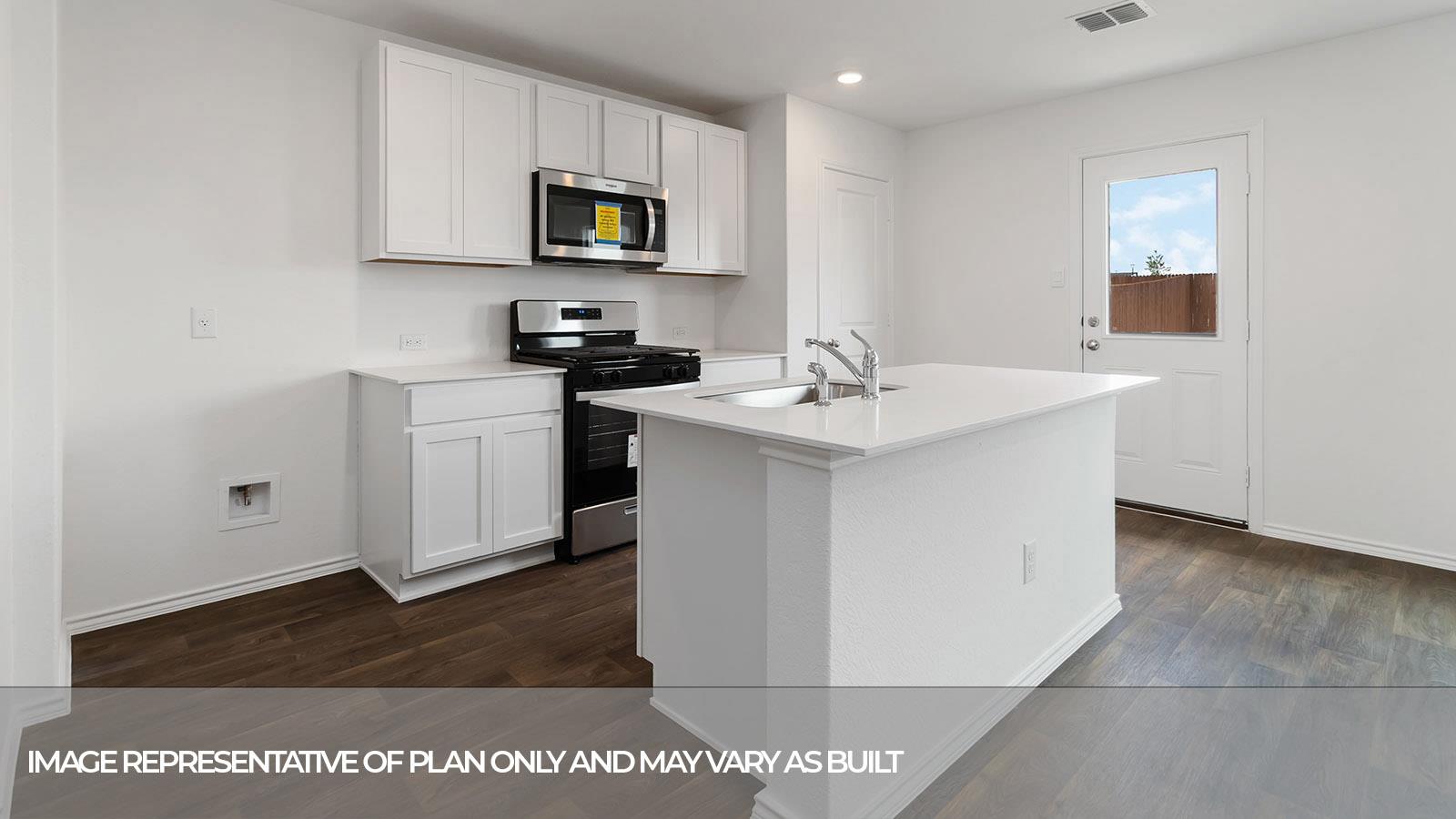 406 WILD GOOSE Dr, Luling, TX 78648