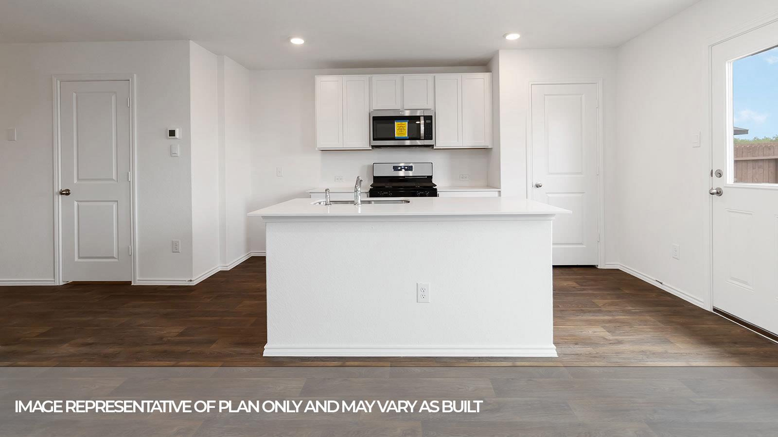 406 WILD GOOSE Dr, Luling, TX 78648