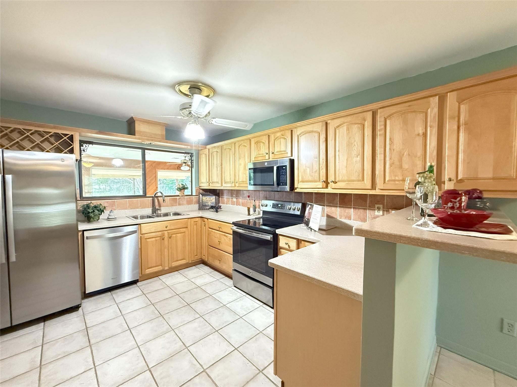 659 County Road 4744, Kempner, TX 76539