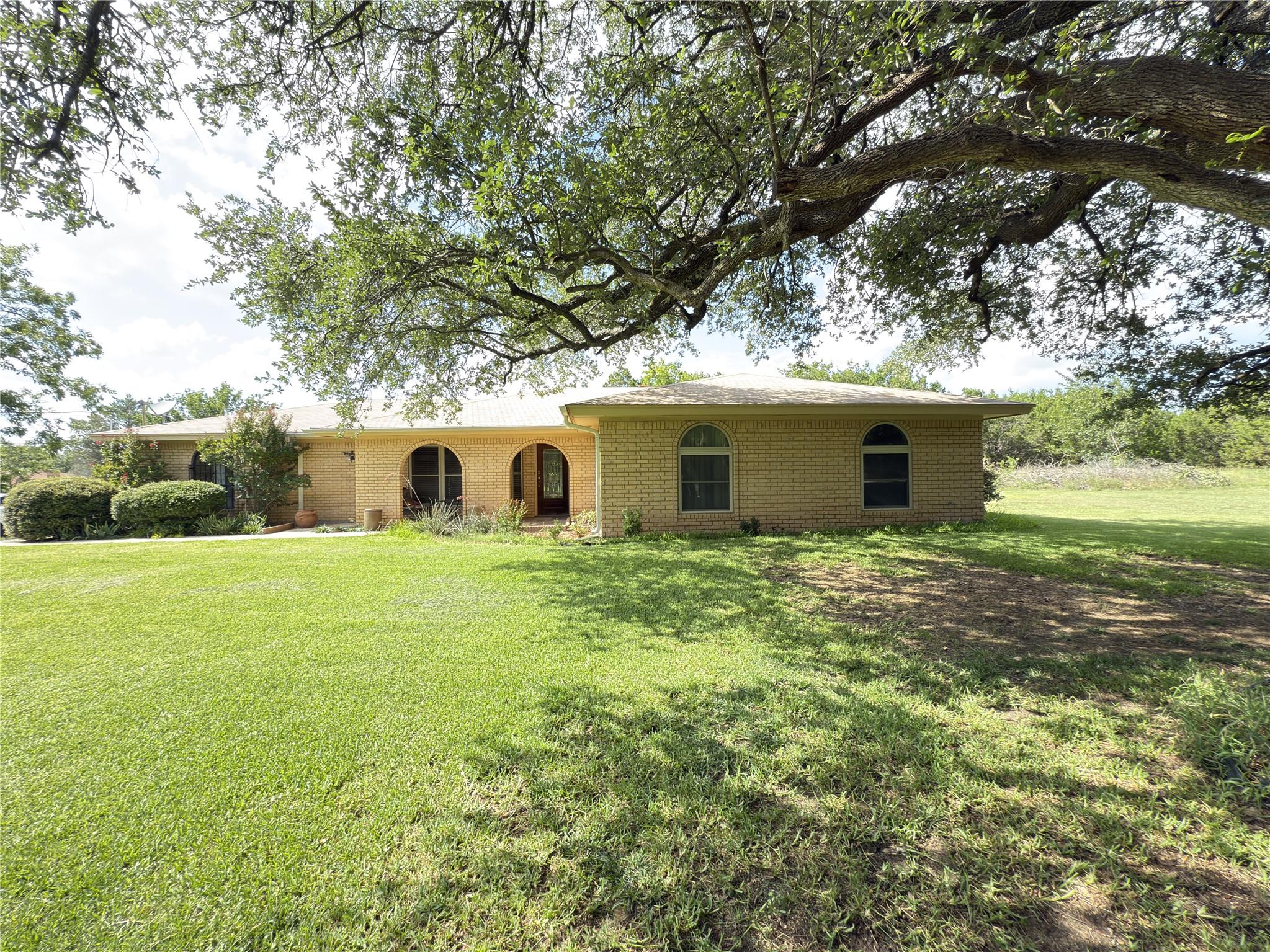 659 County Road 4744, Kempner, TX 76539