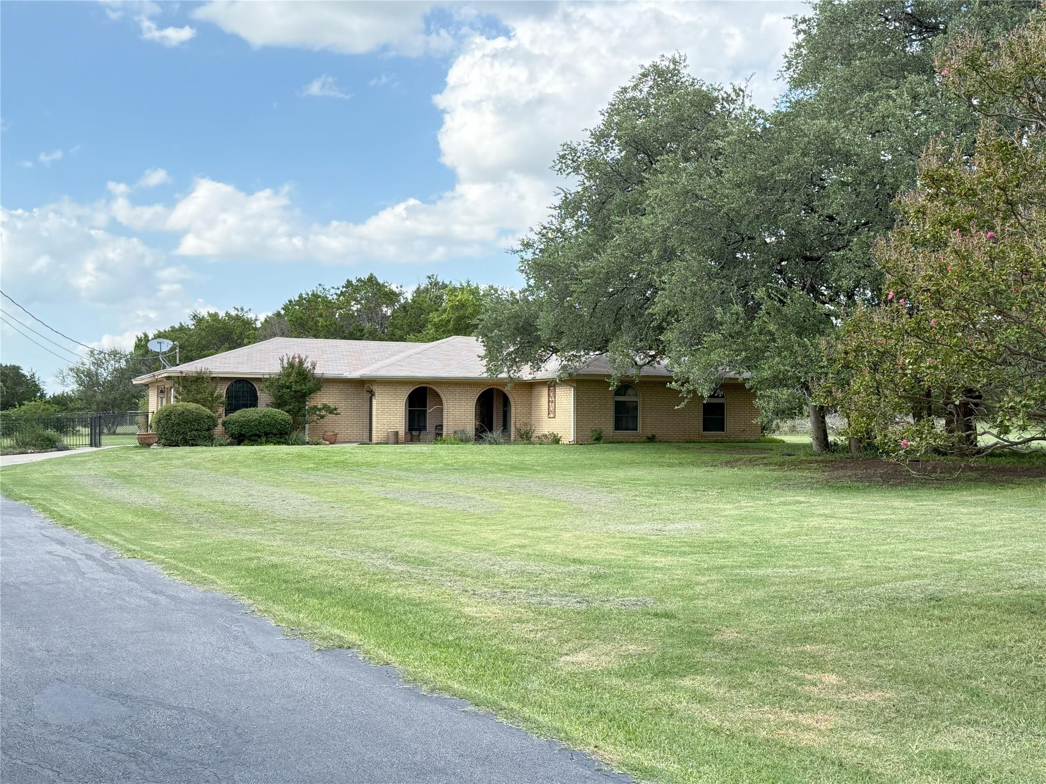 659 County Road 4744, Kempner, TX 76539