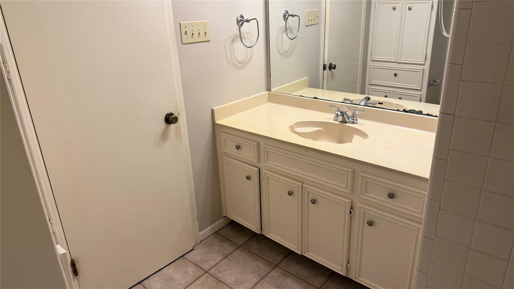 314 Tamara Dr # B, Georgetown, TX 78628