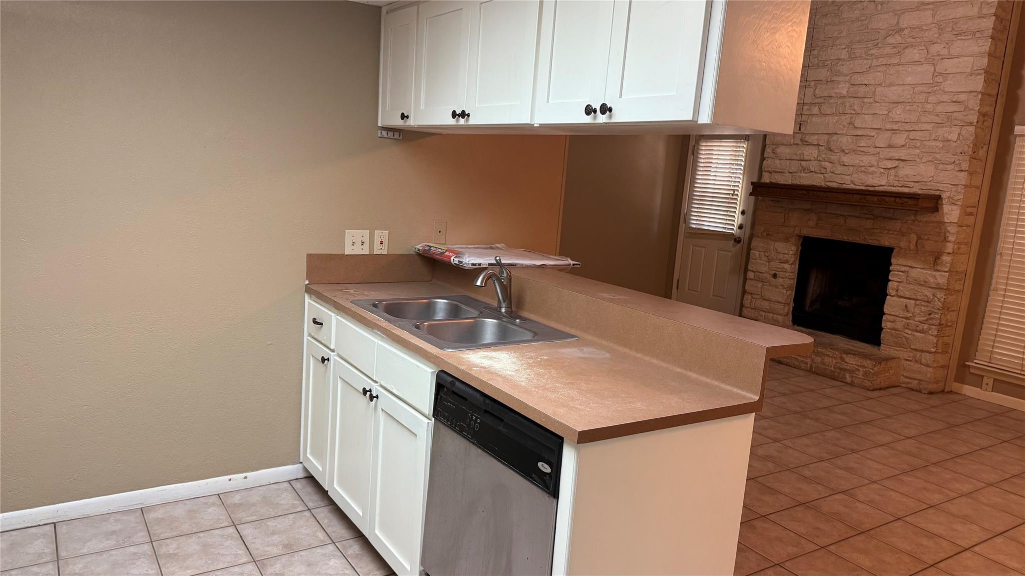 314 Tamara Dr # B, Georgetown, TX 78628