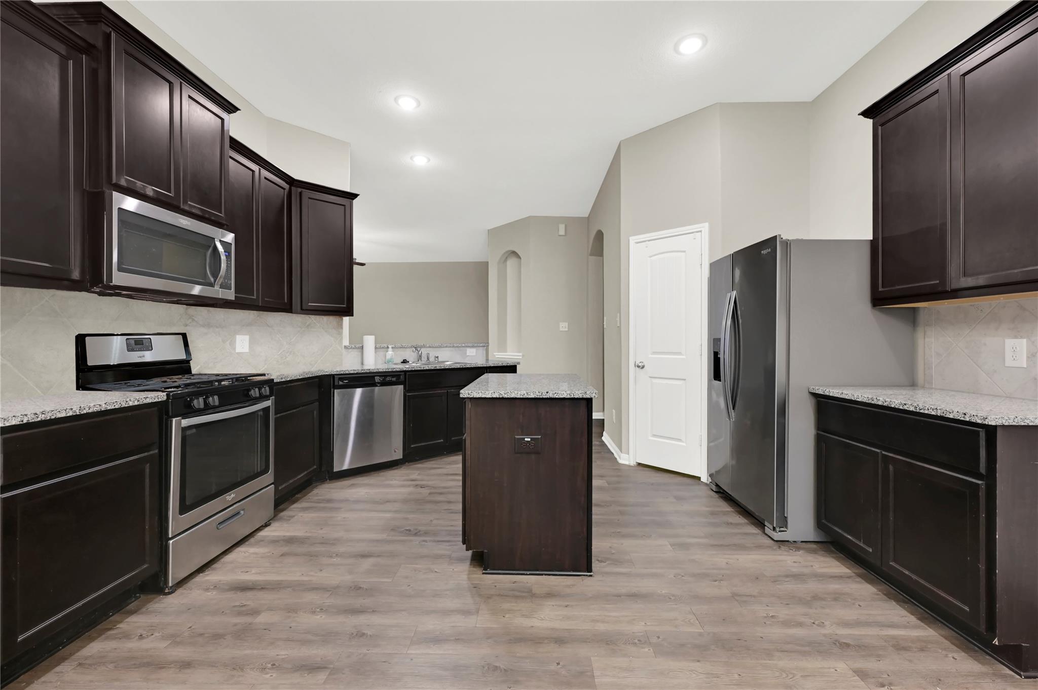 2509 Holly Laurel Mnr, Conroe, TX 77304