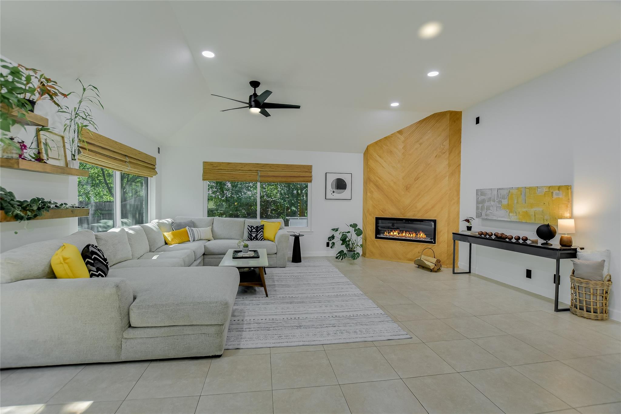 10916 Sierra Oaks, Austin, TX 78759