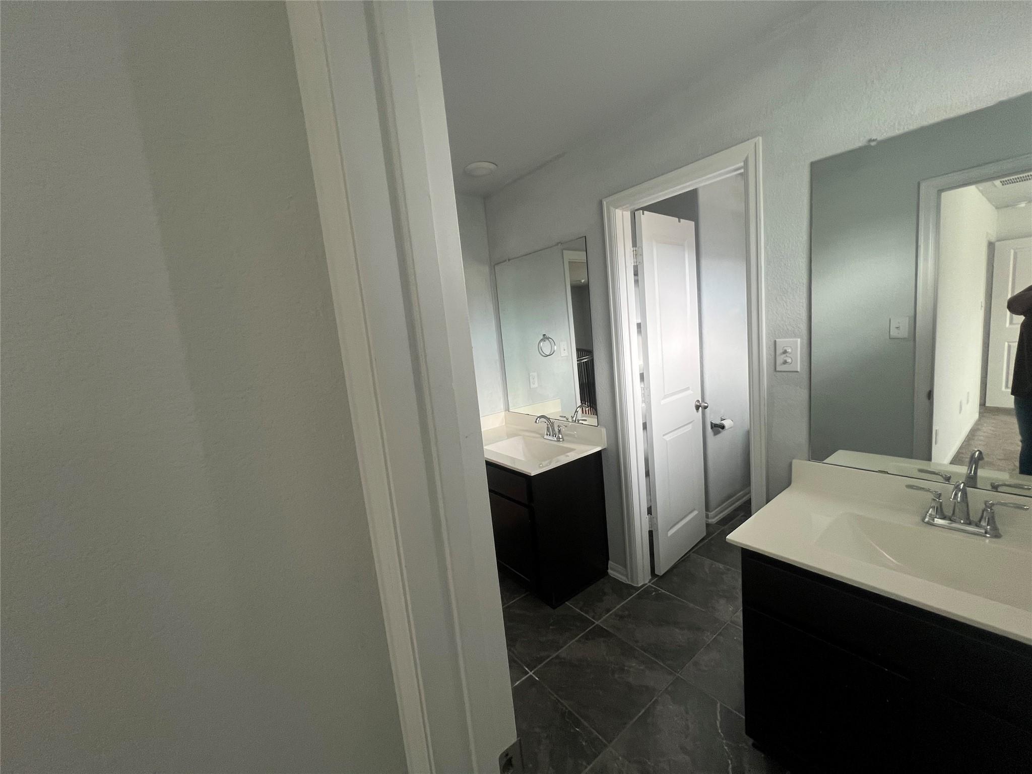 1153 Leadtree Loop, Buda, TX 78610