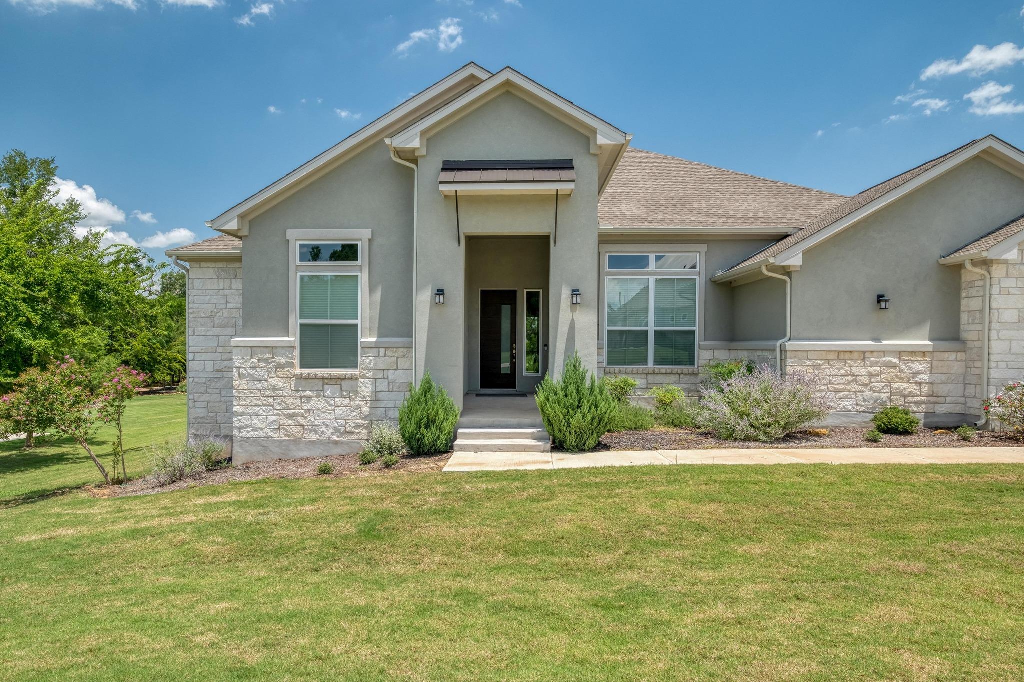251 Raptor Beak Way, Cedar Creek, TX 78612