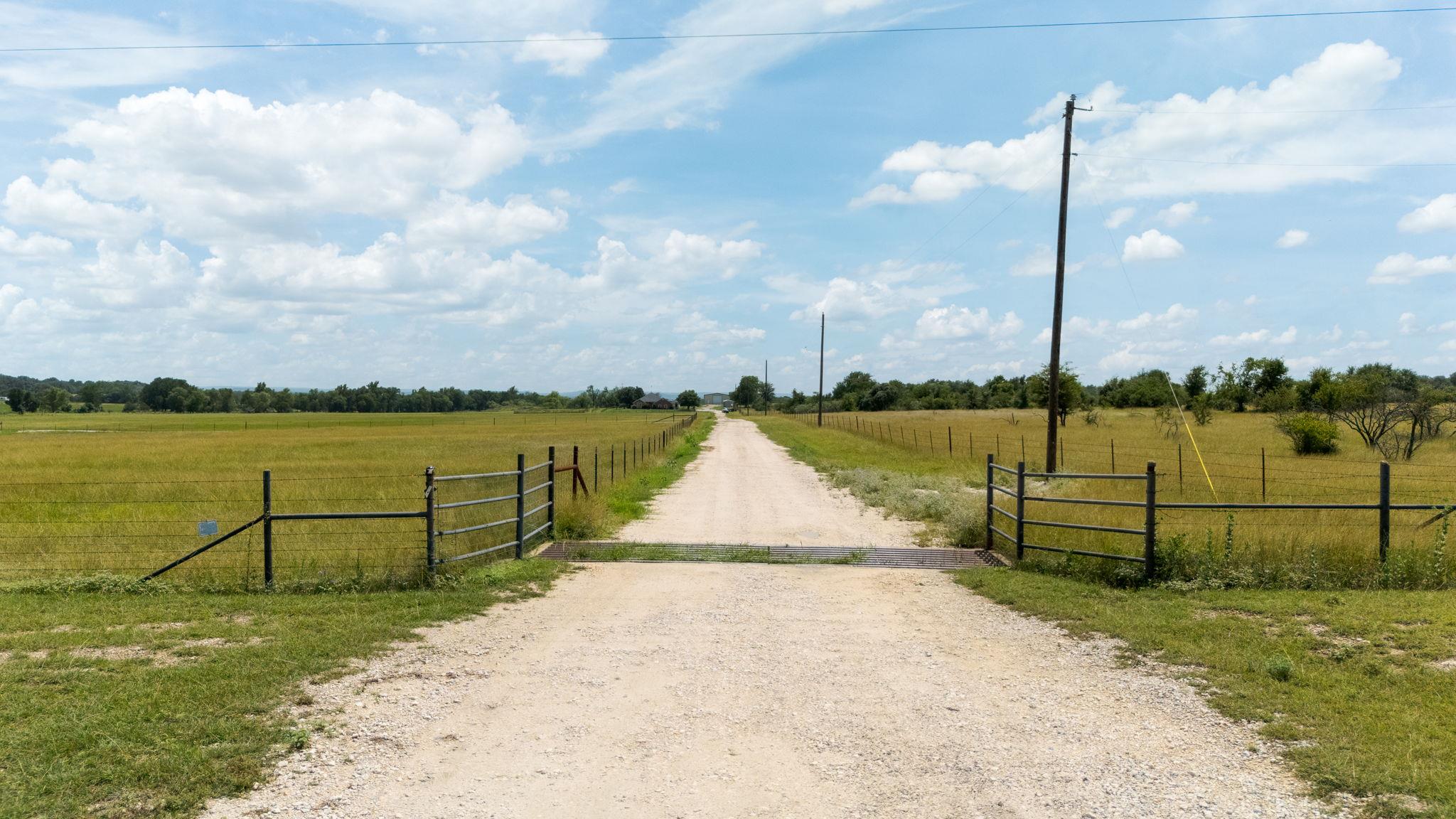 1620 Fm 107, Gatesville, TX 76528